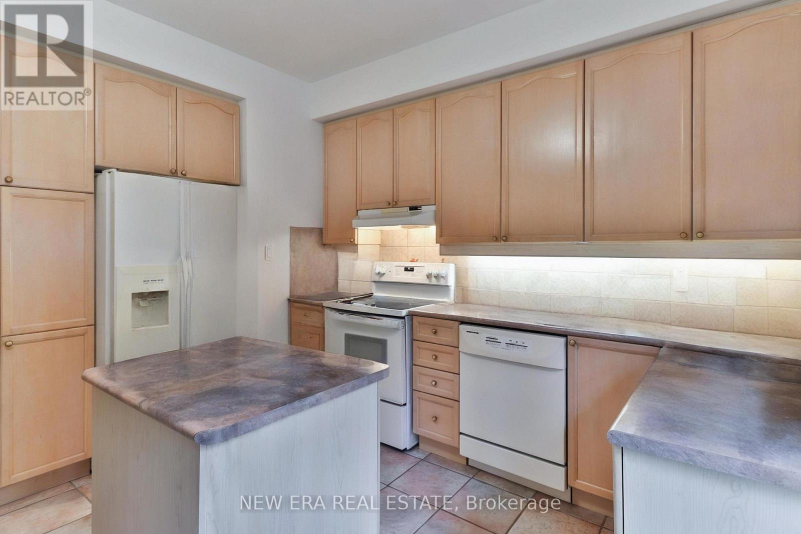 a1268bdd50ec5c40cf554076c4cde7bb