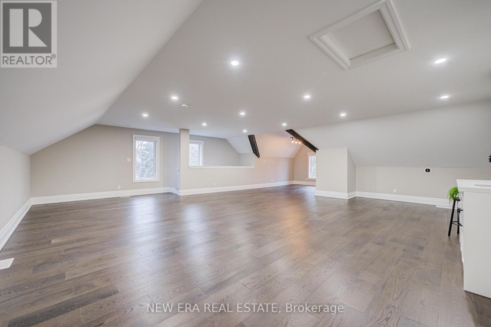 c5ddbd9e27ebd63f42694eb9ac0d8374