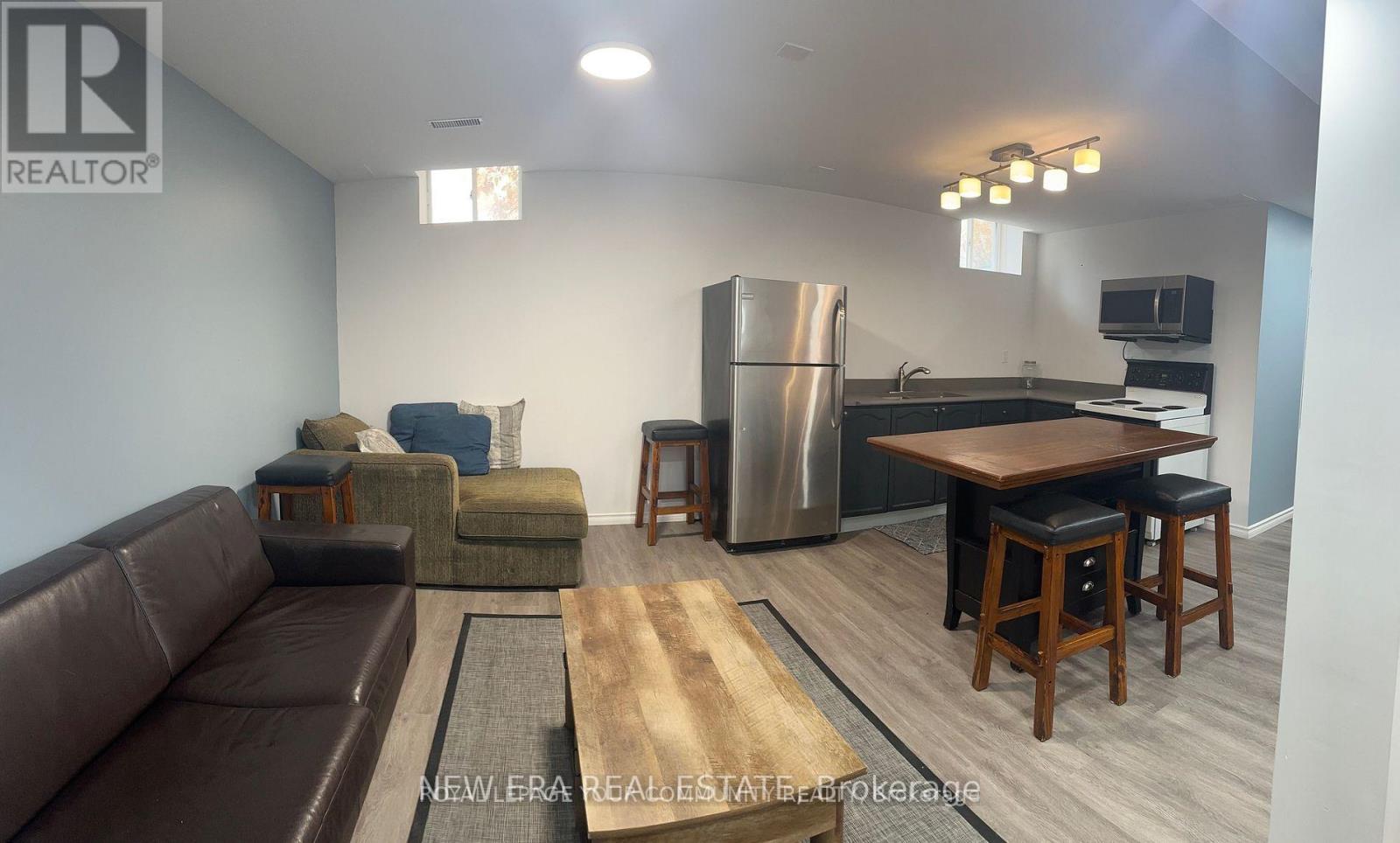 c94fc7da2a2f4dc2bb9a0925ec378b33