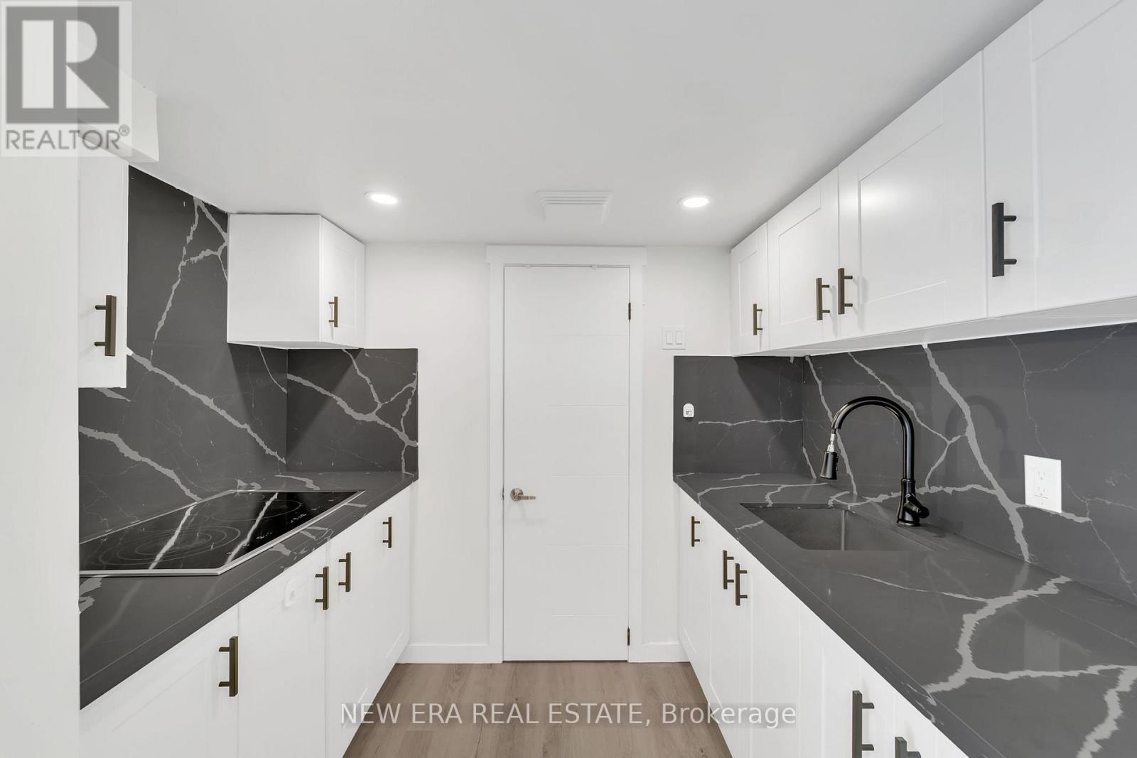 ca3b8ac80f23fb1c4f758bc3865f6d9c