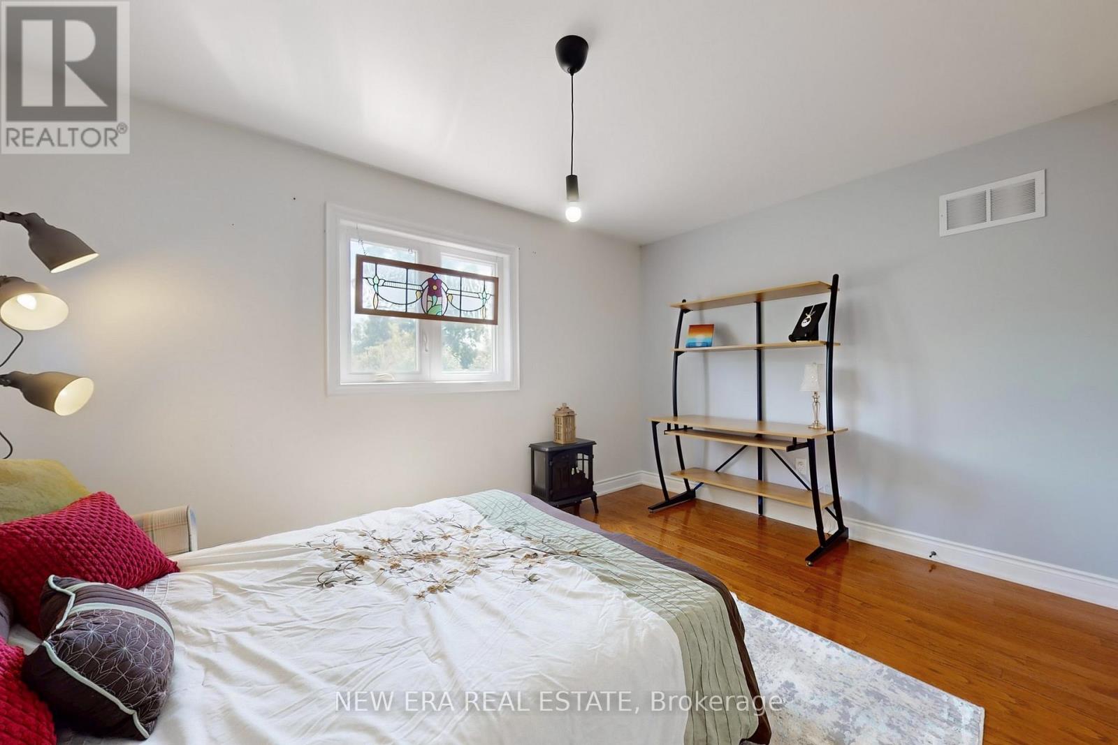 d49f5d3aa3ffcc5c9b68c88d2435aa3f