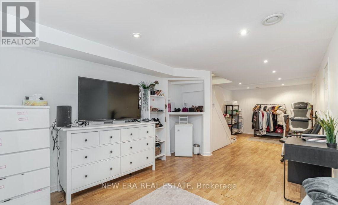 e6c1aed700c7f81275f4f3d4f0881e41