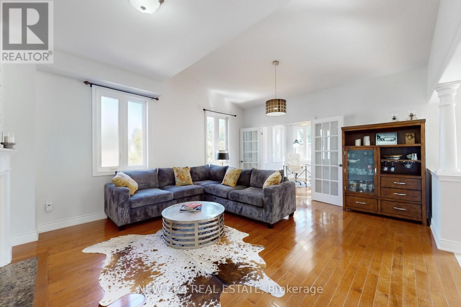 fdde2aebfaccc353e79f73801aae1a0f