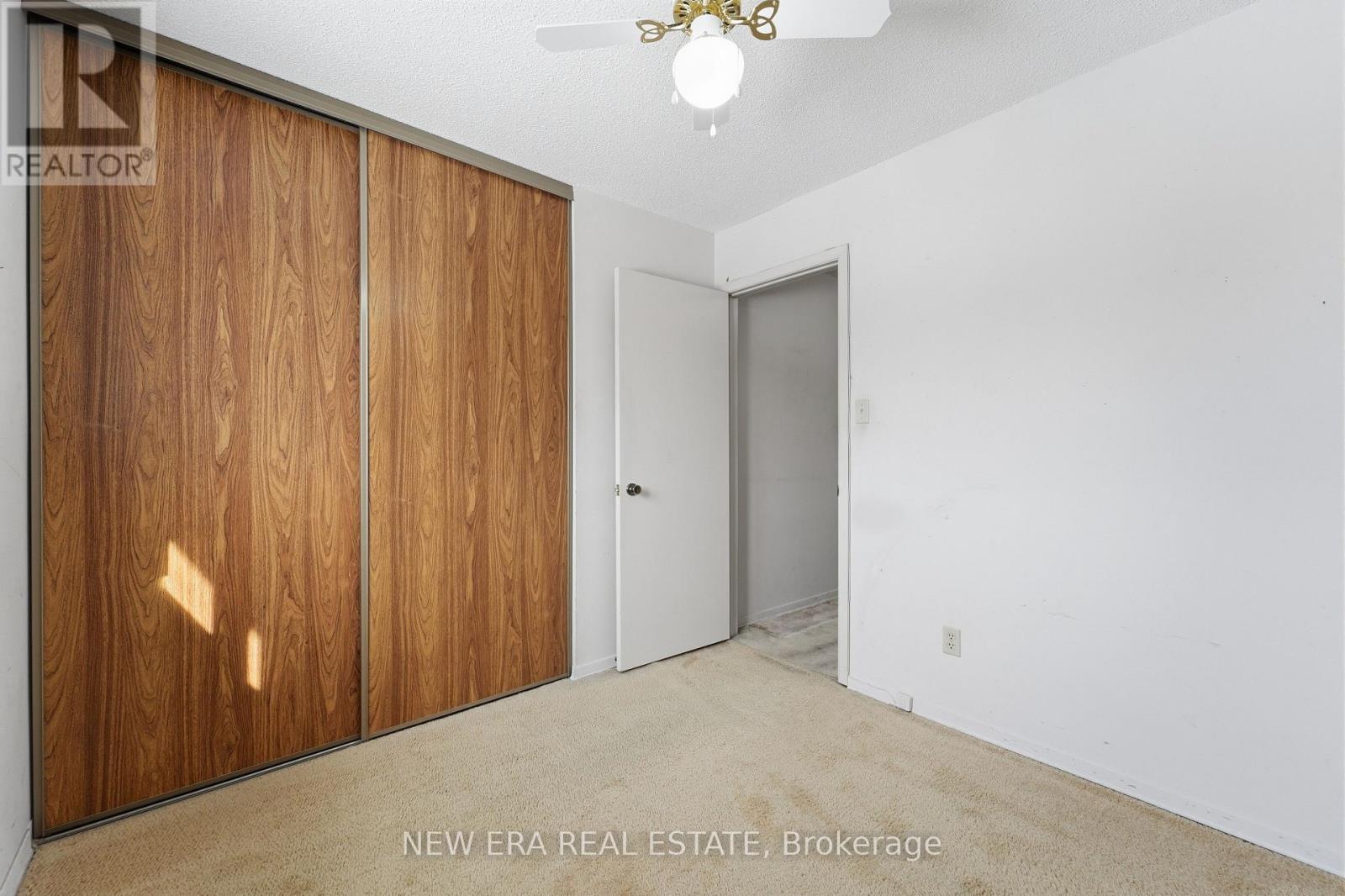 00faf0d77058ada035bb0b735e0987a9