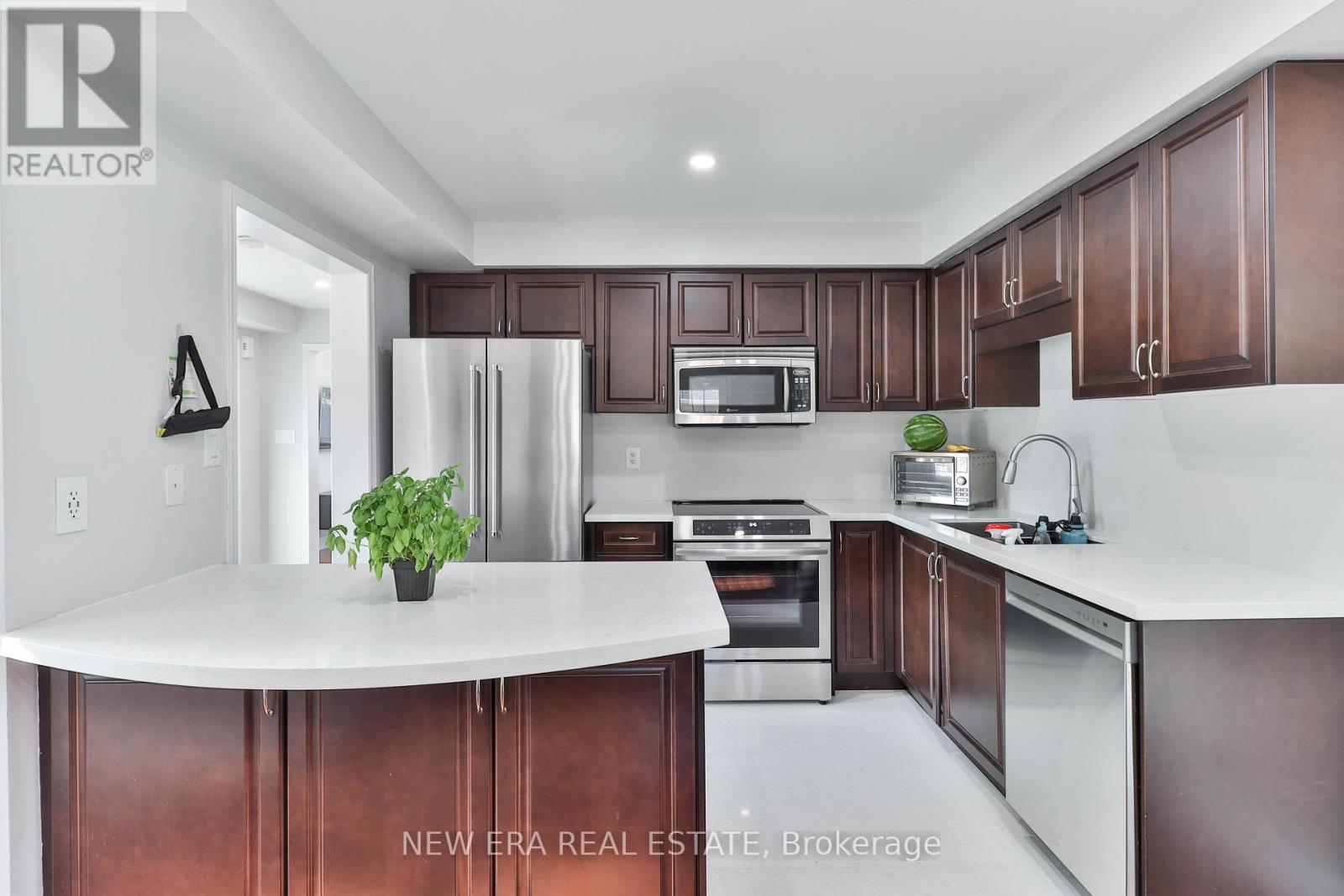 50d2aeb1d5ff5179c2b892fed7765f2d