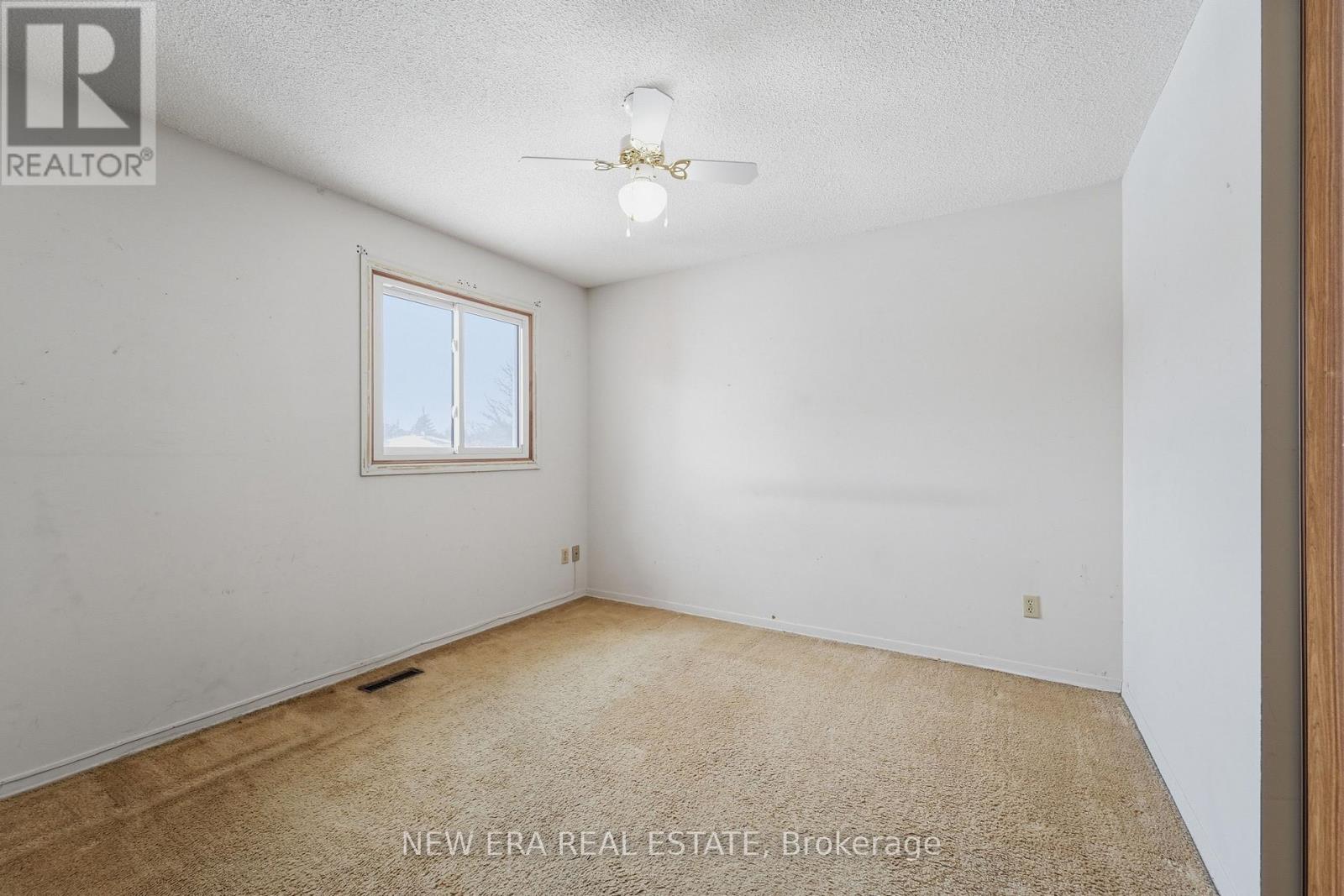 57ac6cd5e554f0a4060a1e1ee4b6d7a7