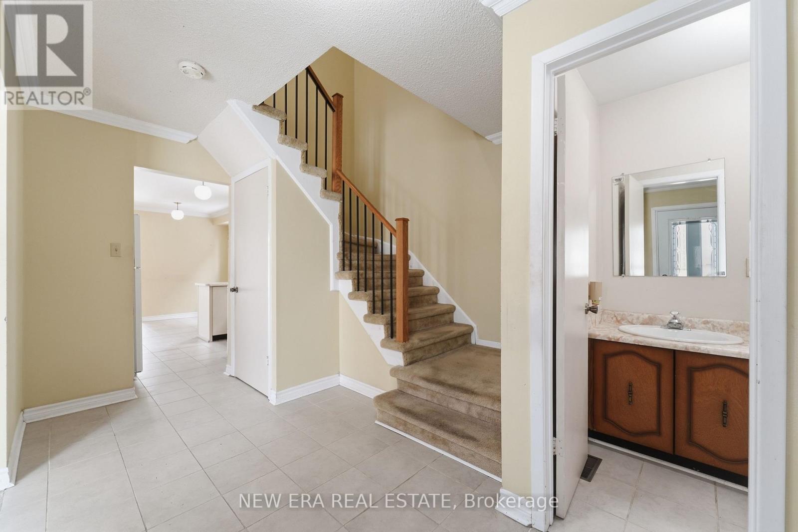 7a18ce5d5344a30f57f403e24a0bb293