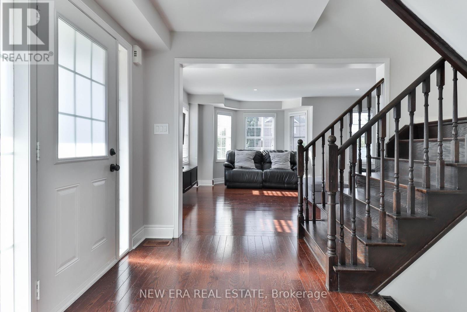 909235380c18ce04fc57b2ed05ef2ace