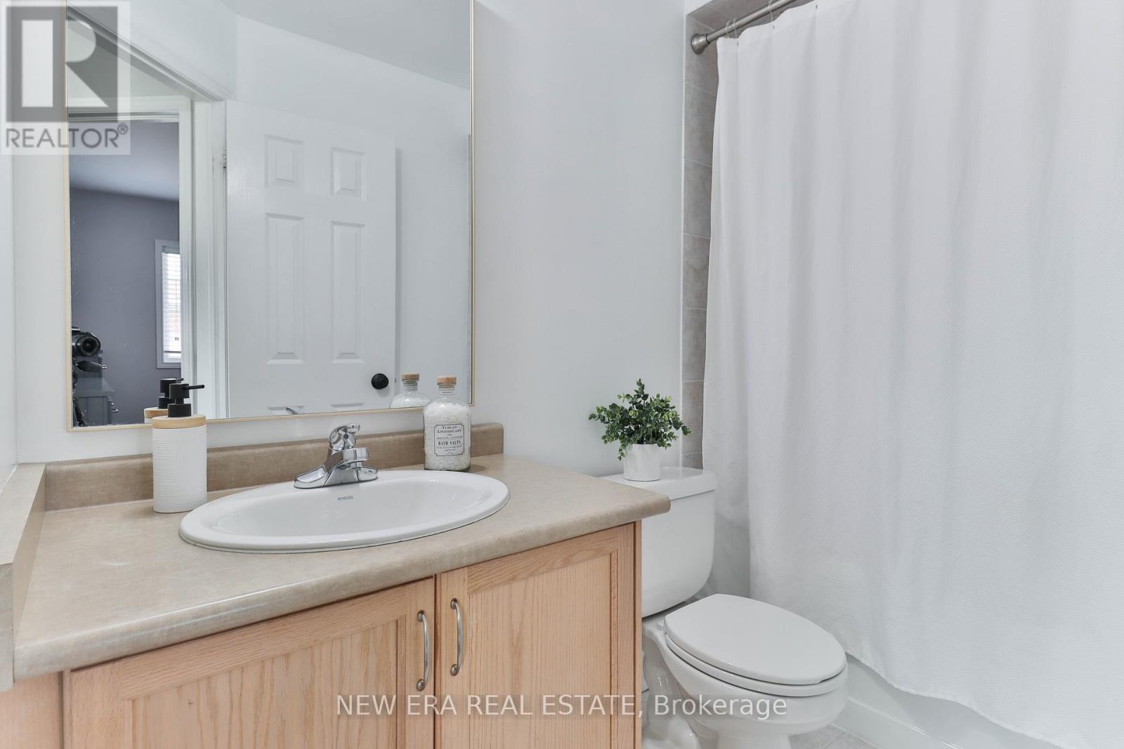 a4b5f1c8fab77ac49d9128fe7ce307e5