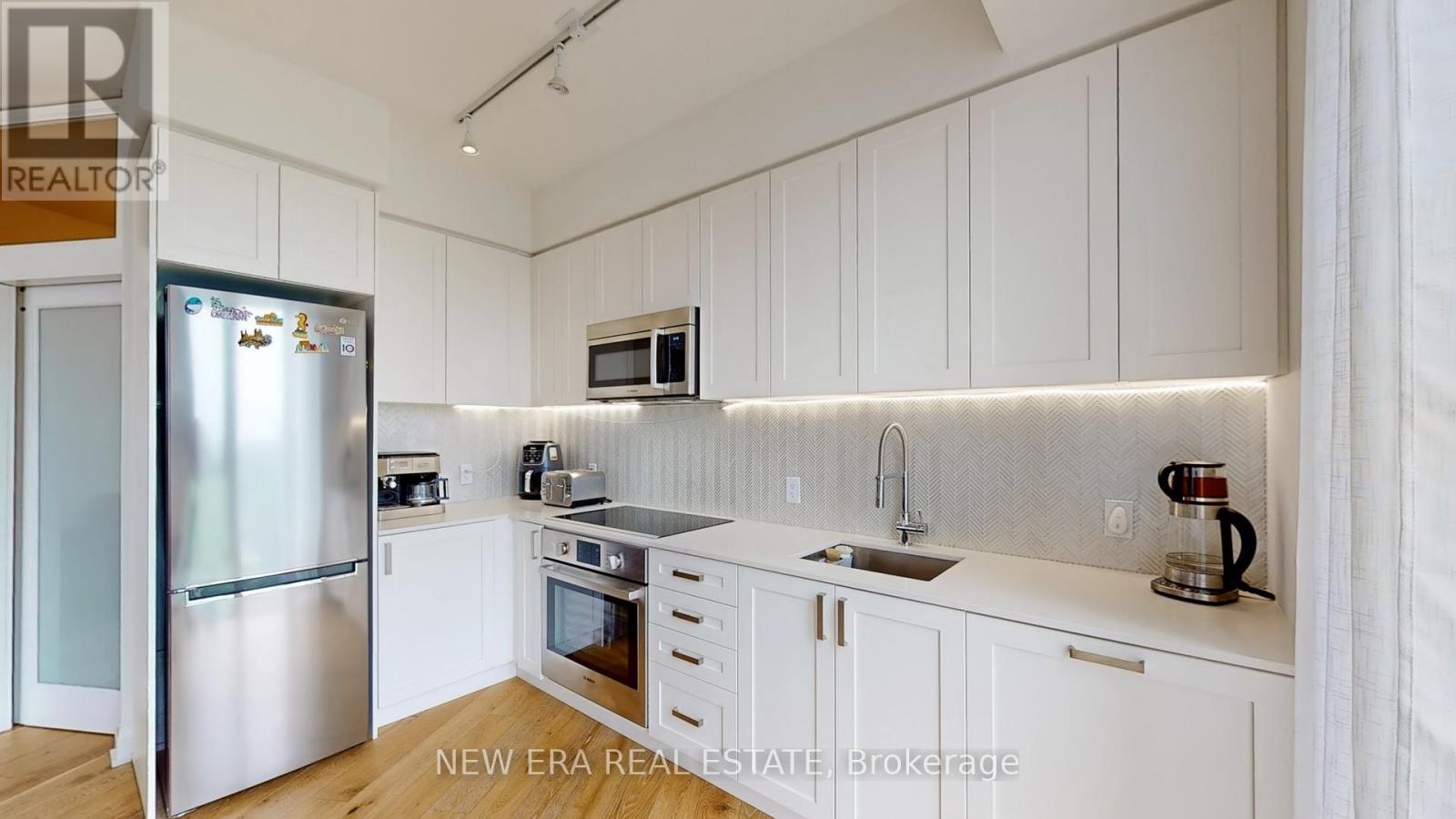 d9a6ceb3bc7dd2f939ee442342f397f7