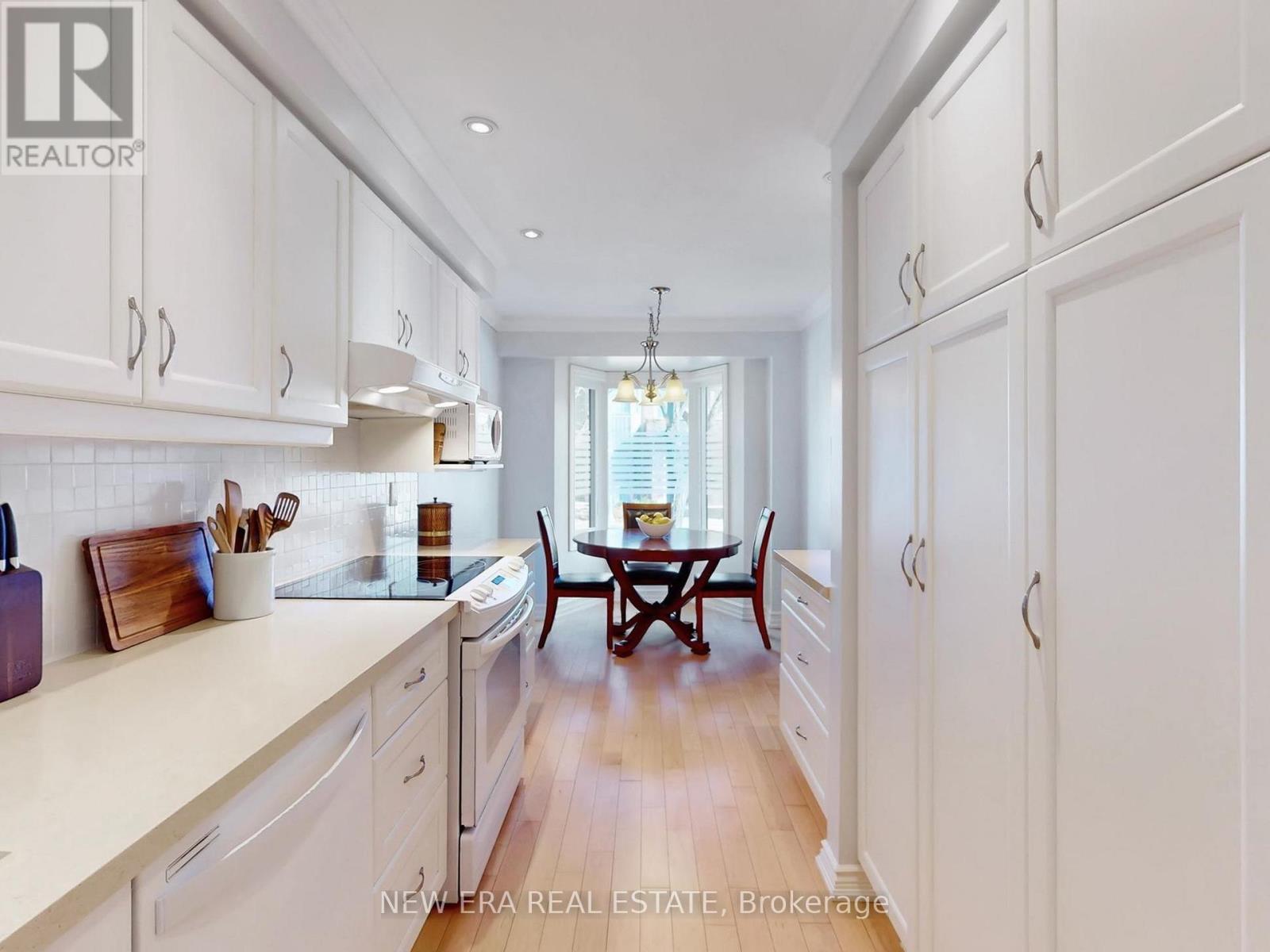 0b4c324d28072a9a2e087f25695695f7