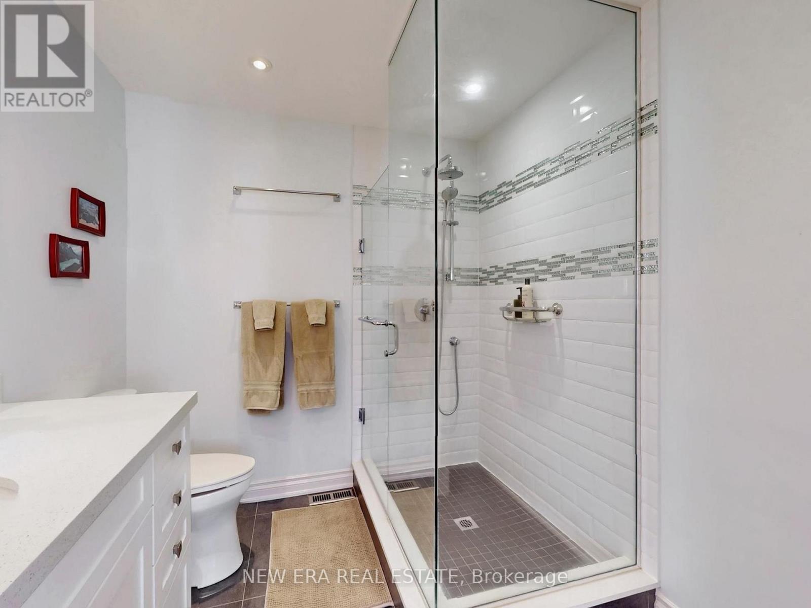 0c342b417195e72c16ef12002a63f200