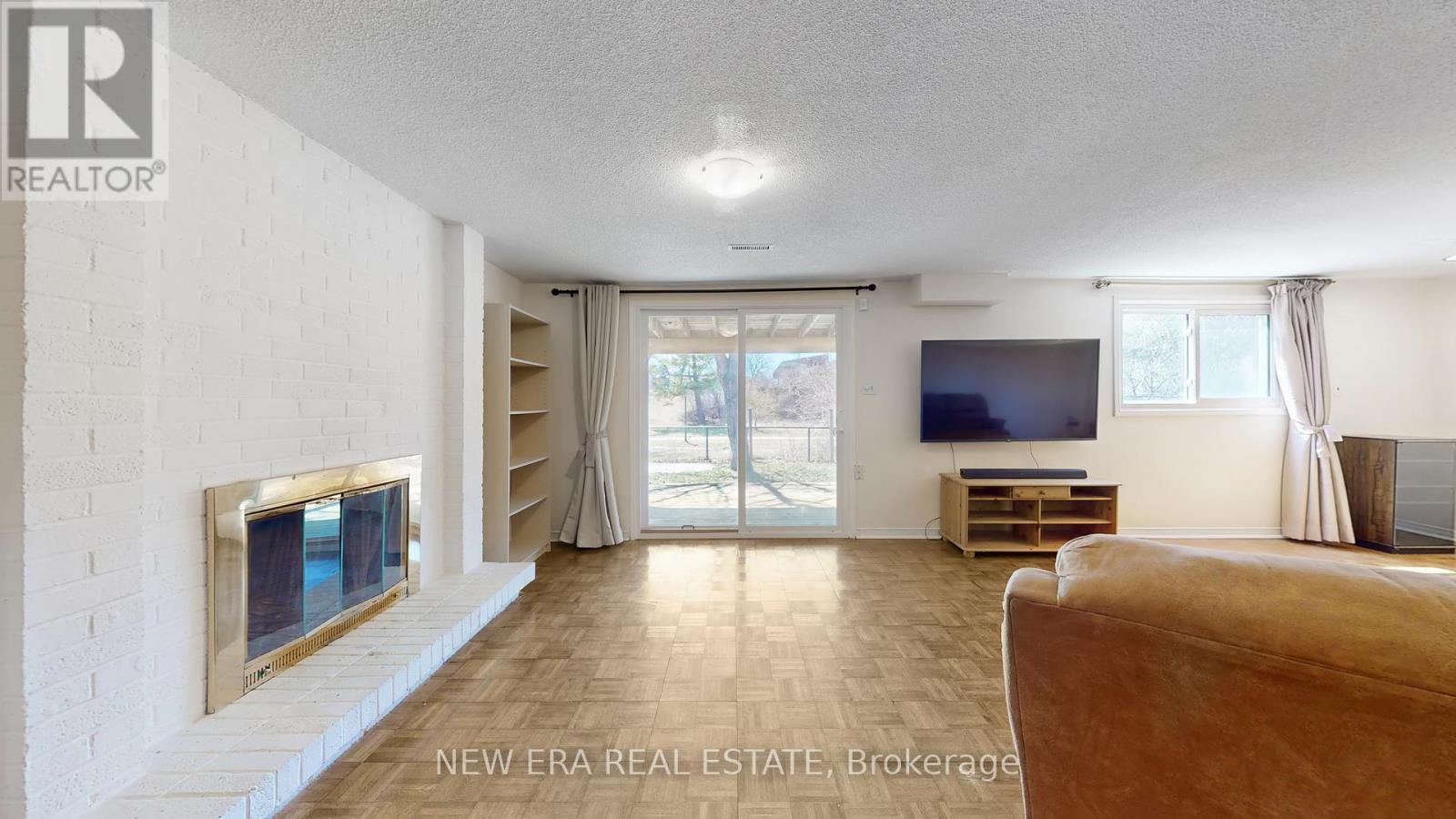 0e6f5c1635a07a49de934a025d51272a