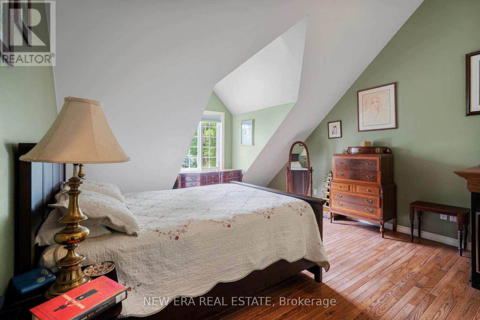 14792daa5b5c146dc83ed6d506836971