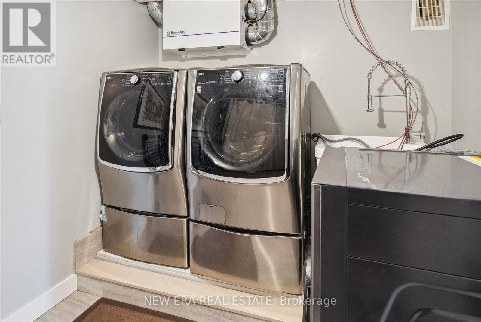 35d0ca3652f3a796dbb2332b6d939b20