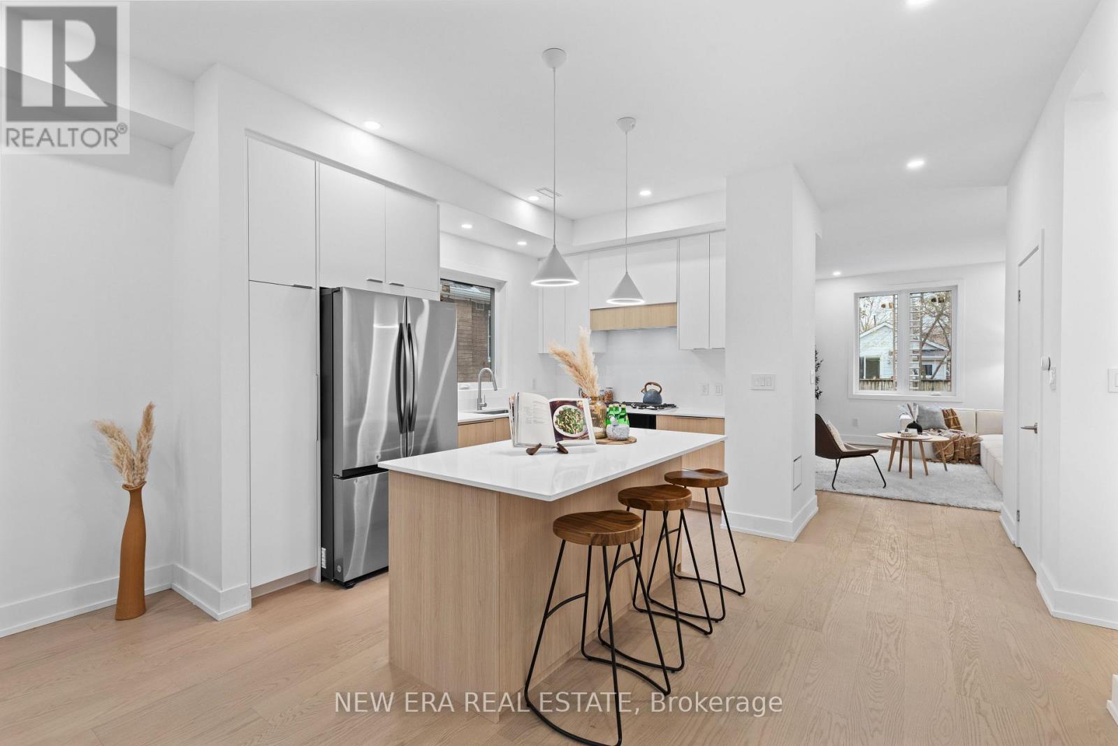 4172b416f29a6817f803e719bc8d15c5