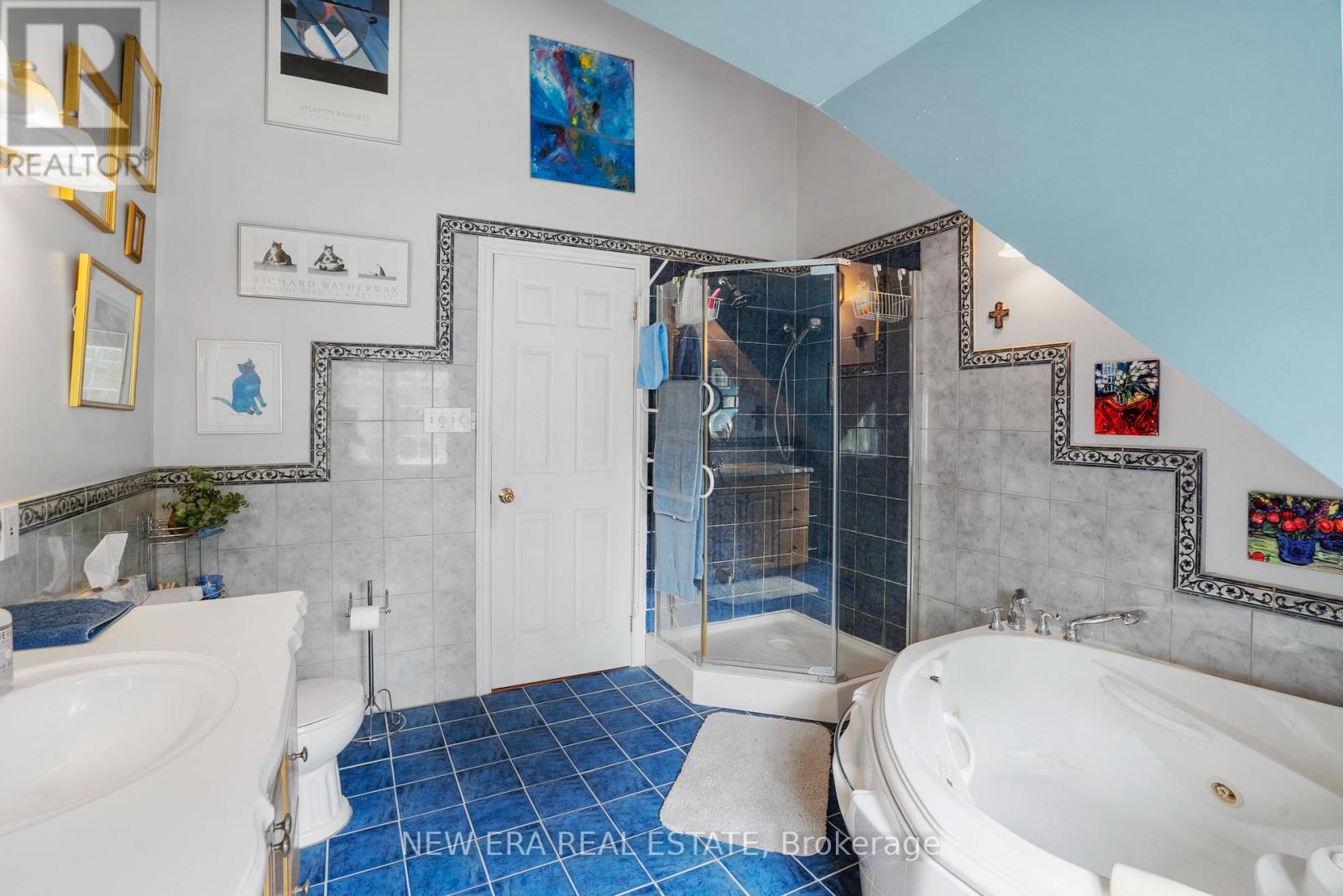 61fcde4f7586412ad84af597bc0a0c41