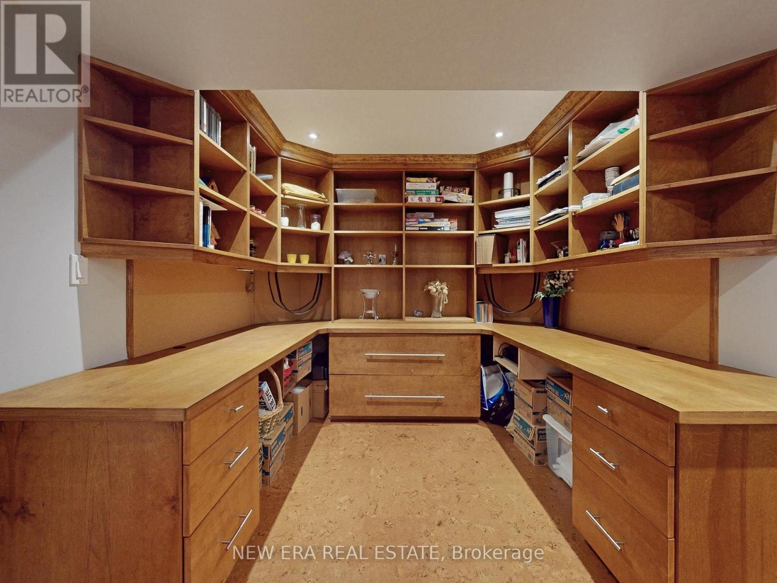 696dca3f9aefc2b60e181be976dd4700