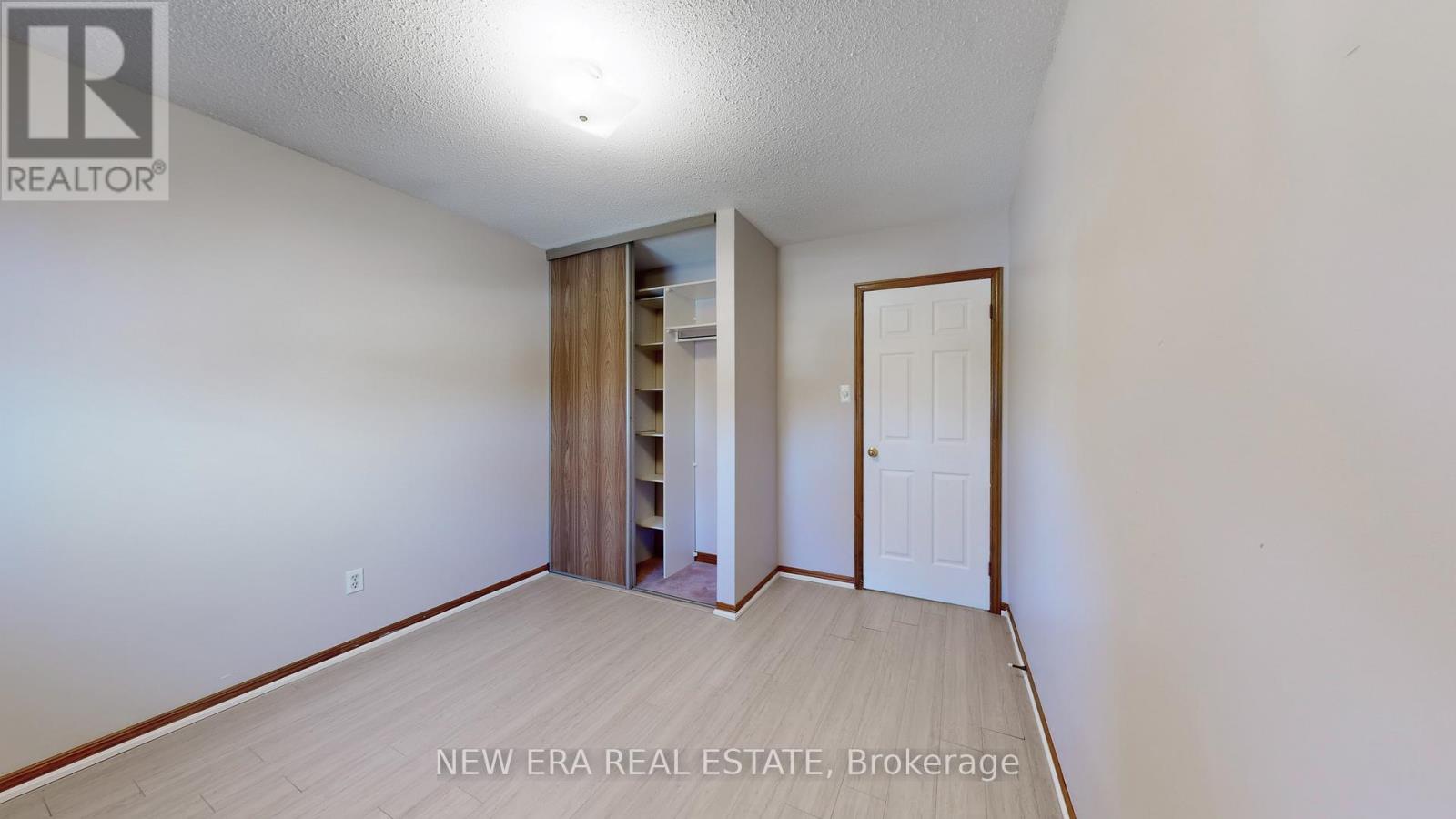 85d7cfd8ba800fe69677868415b5a1cb