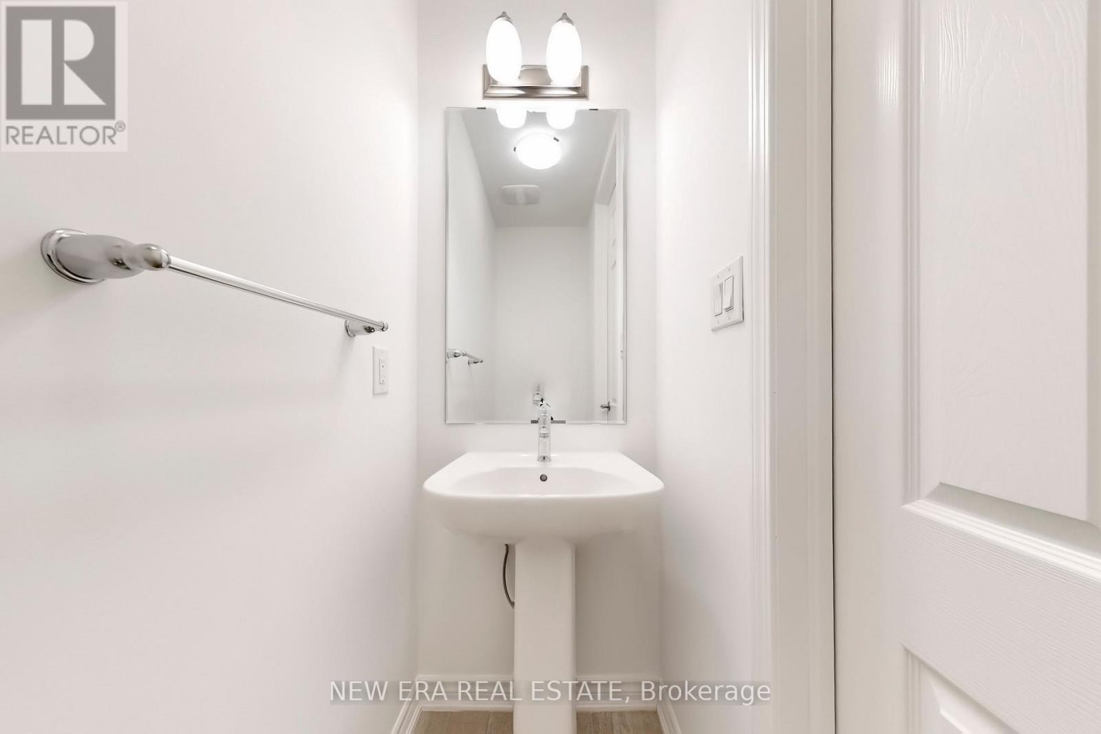 8913089a415f16317c0c543390f7bb8c