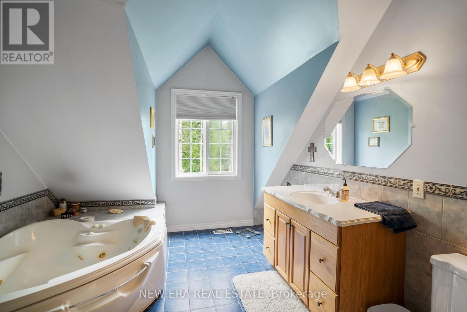 9133c229008b88ad70e27422e852a542