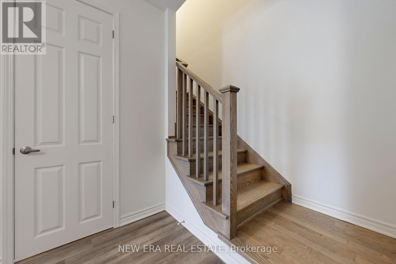 92c589582c8a7ae643831f1825d8bf9a