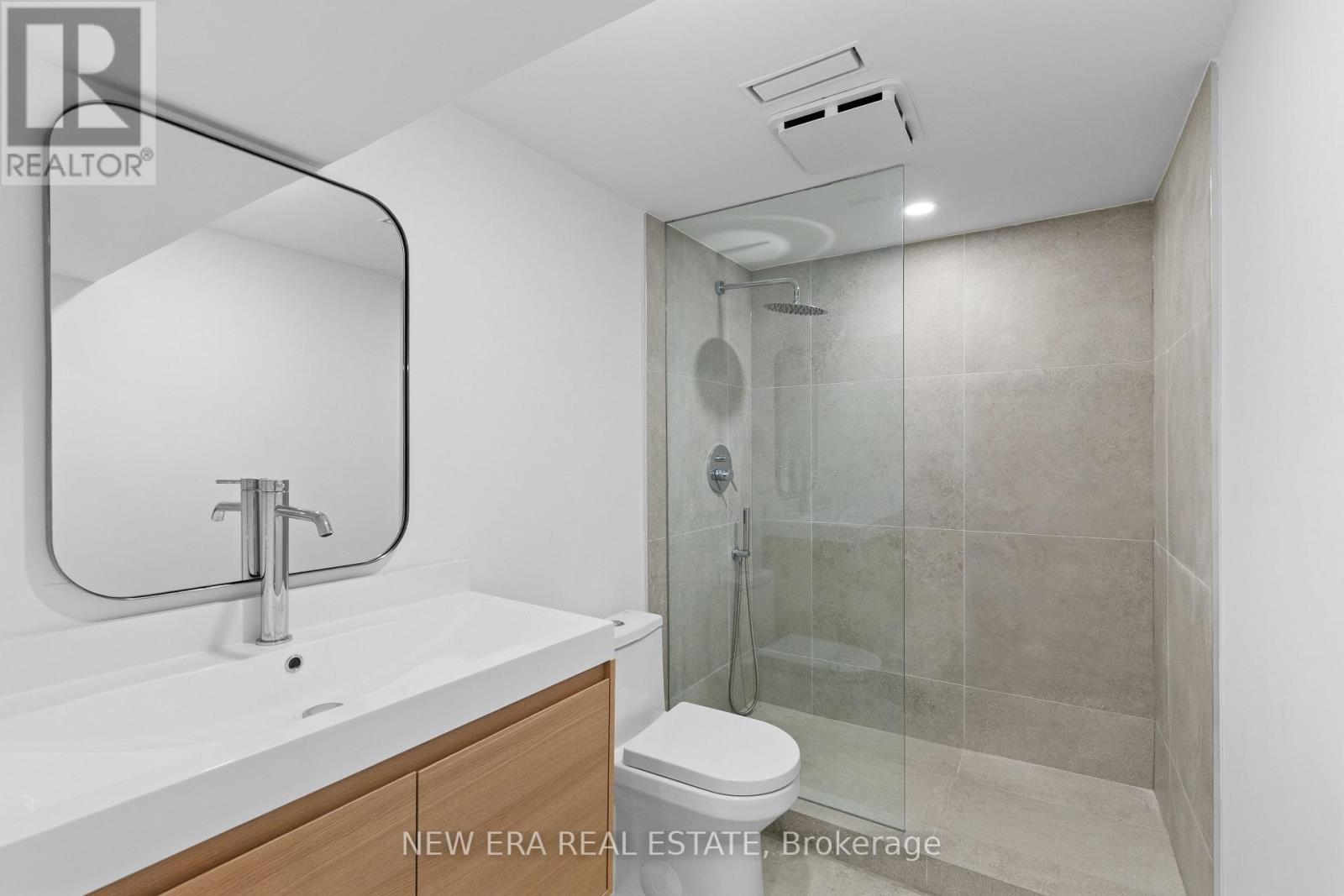 bd02fe8400af604c83bbc0228c1b826b