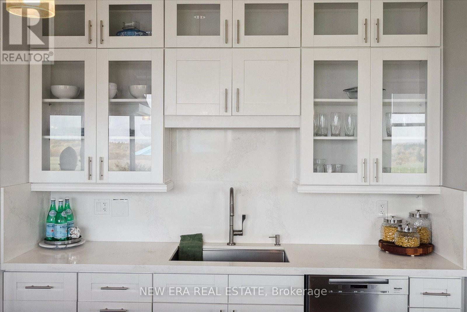 ee53424f411d6c2db31aeecffd45729b