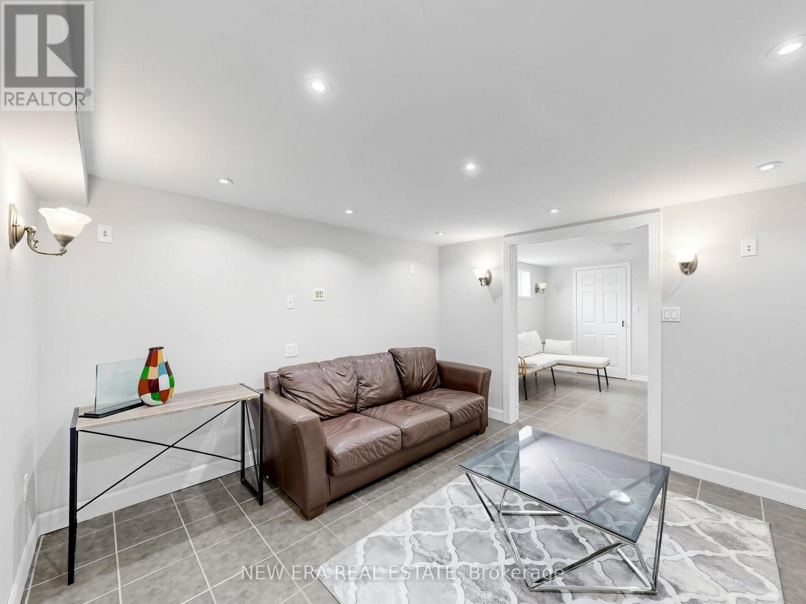 0cab50ebd8d7869189194560323738c8