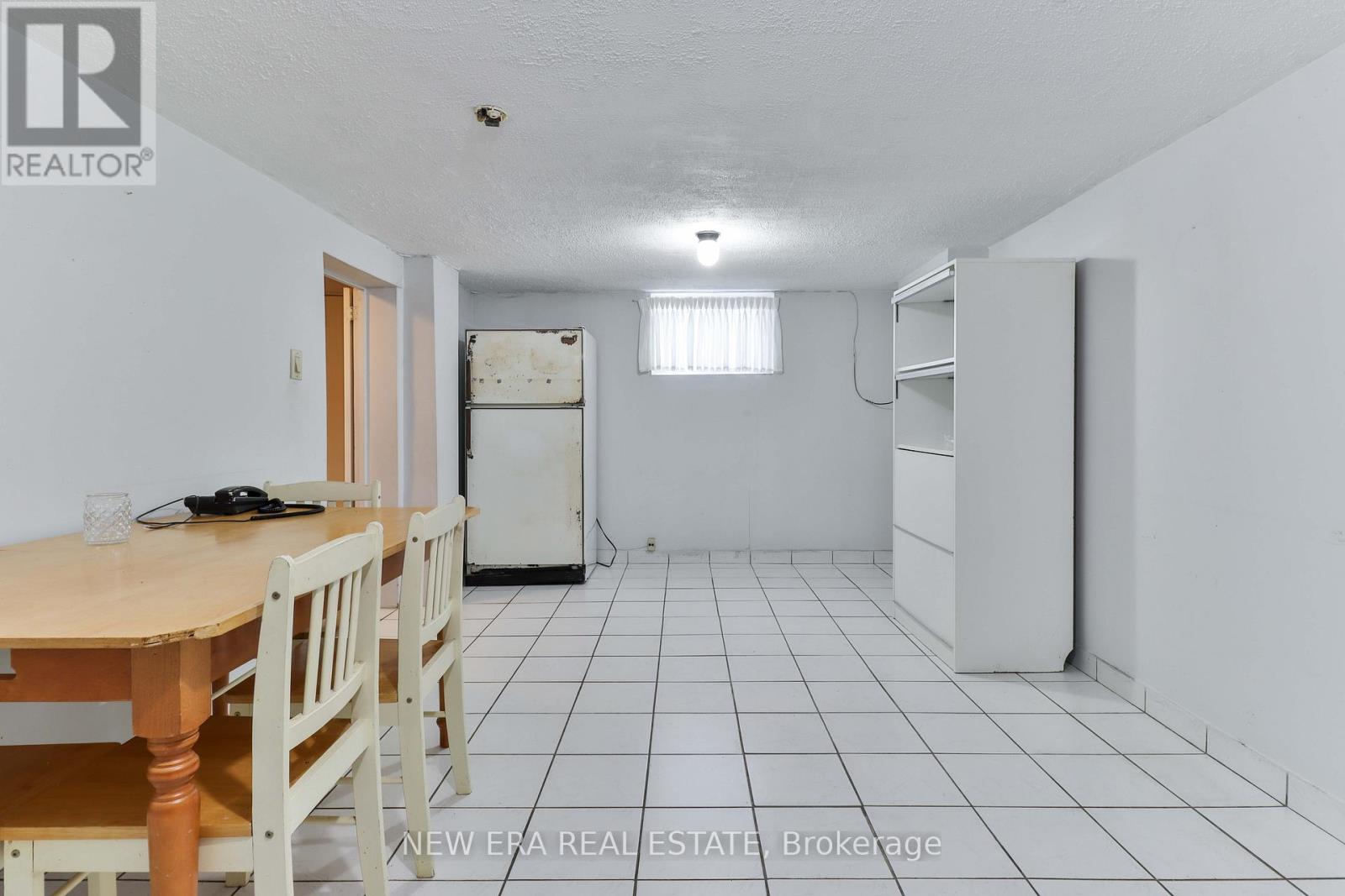 0d4f25f6b27e51a92b28fb3f1ceb175b