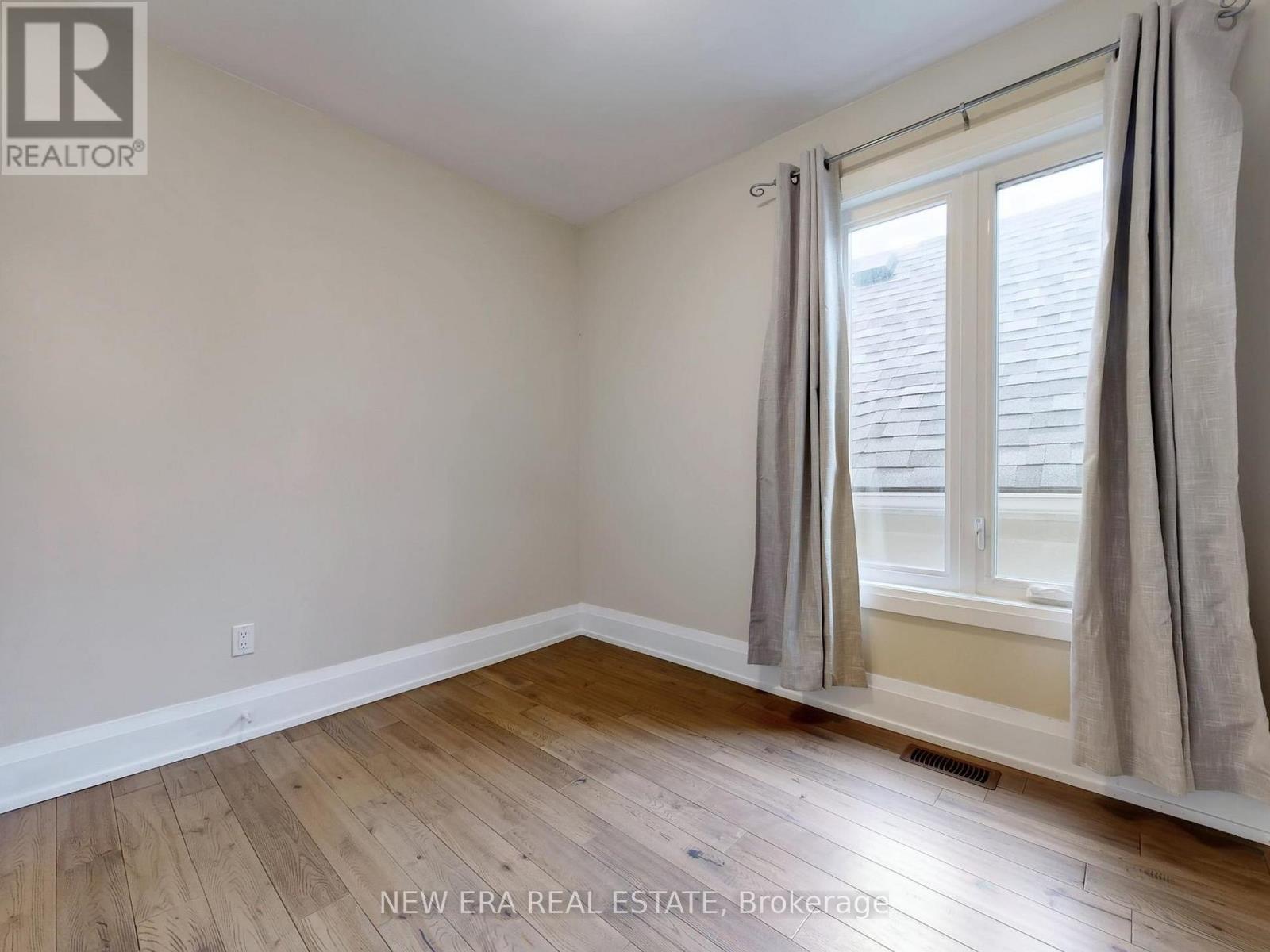 1199260a7df8156e1060e26150c632bd