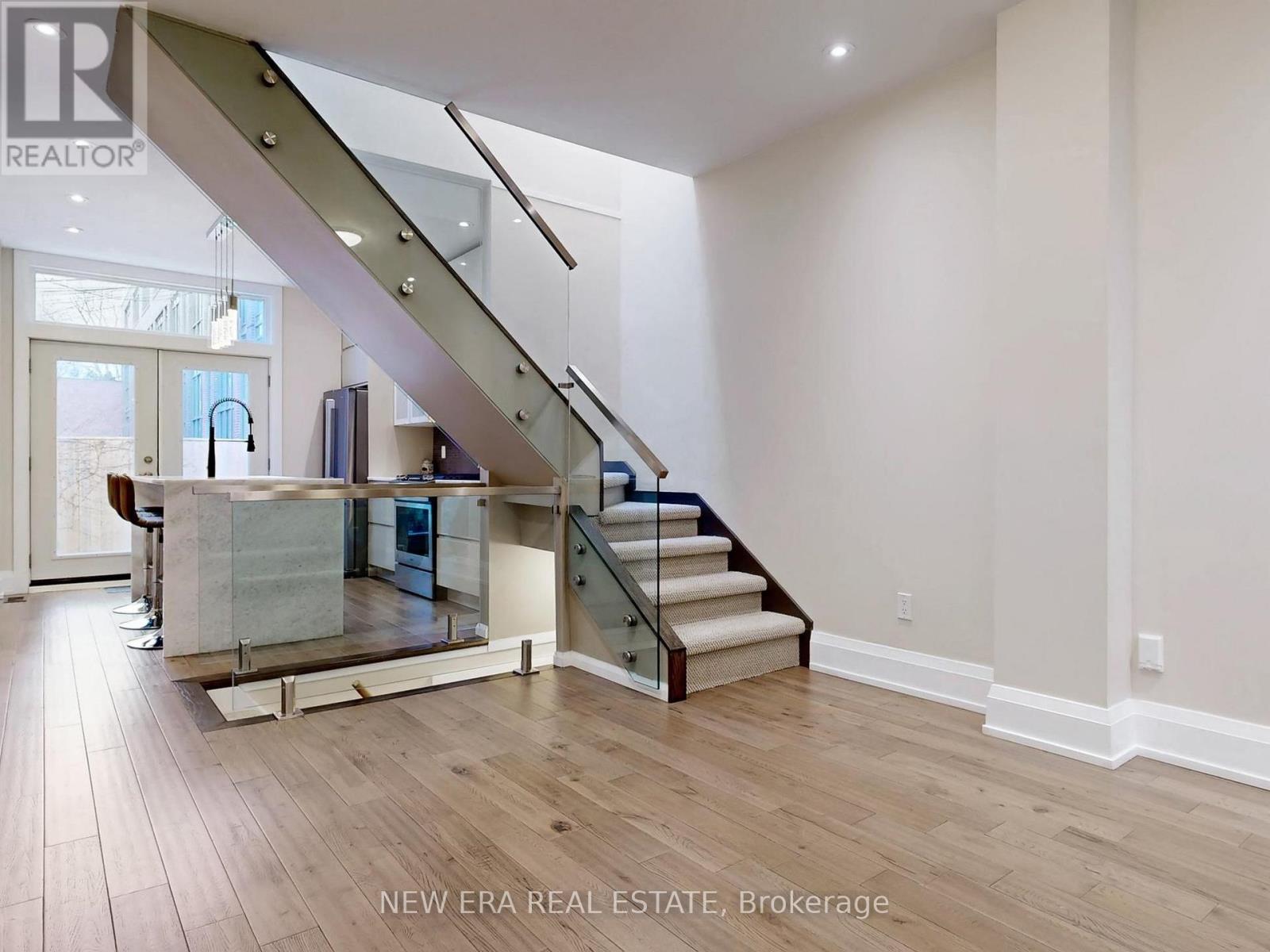 29880287b7aa4782963c906aef332d7c