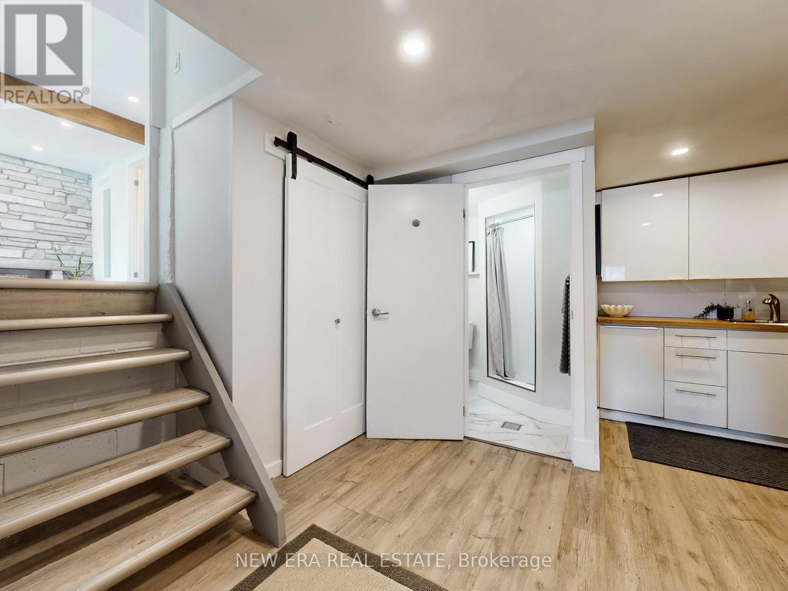 2b07e57adc6aa0a301a6e1b68cbfeba9