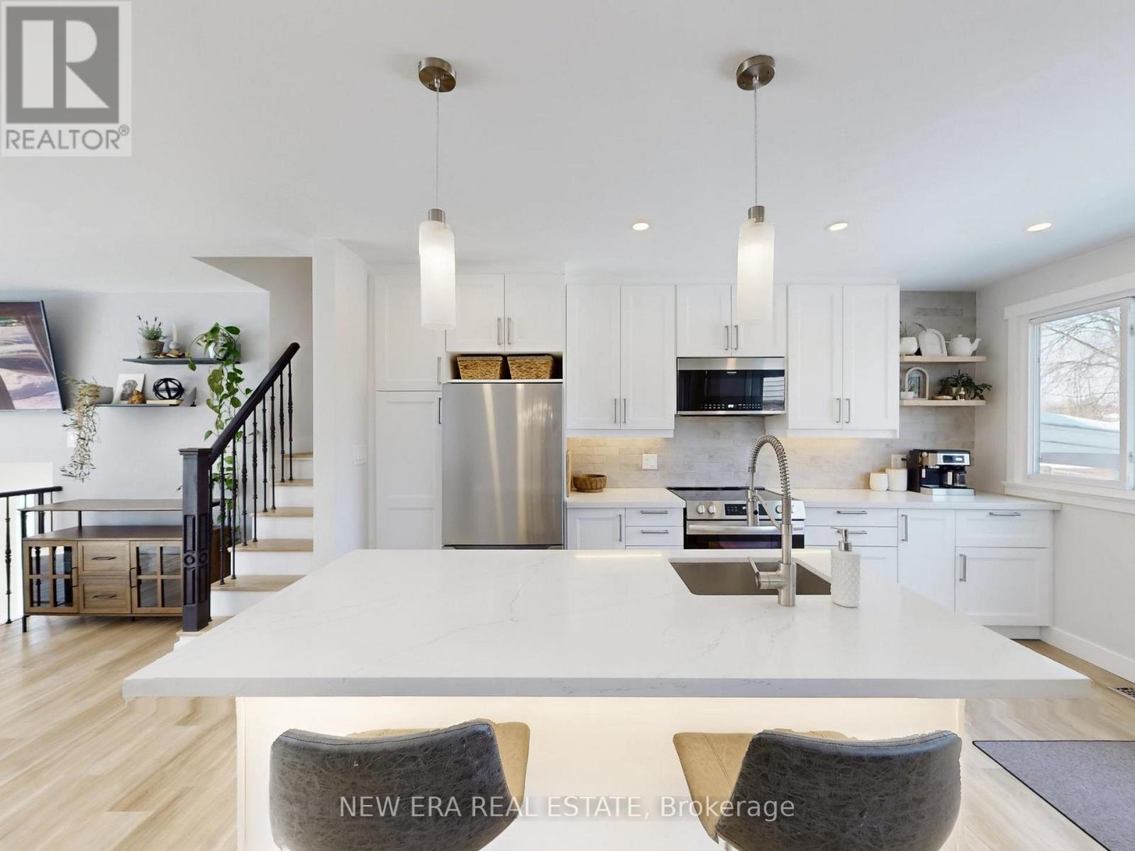 3026311a06572741a0e7406ba90c3a6c