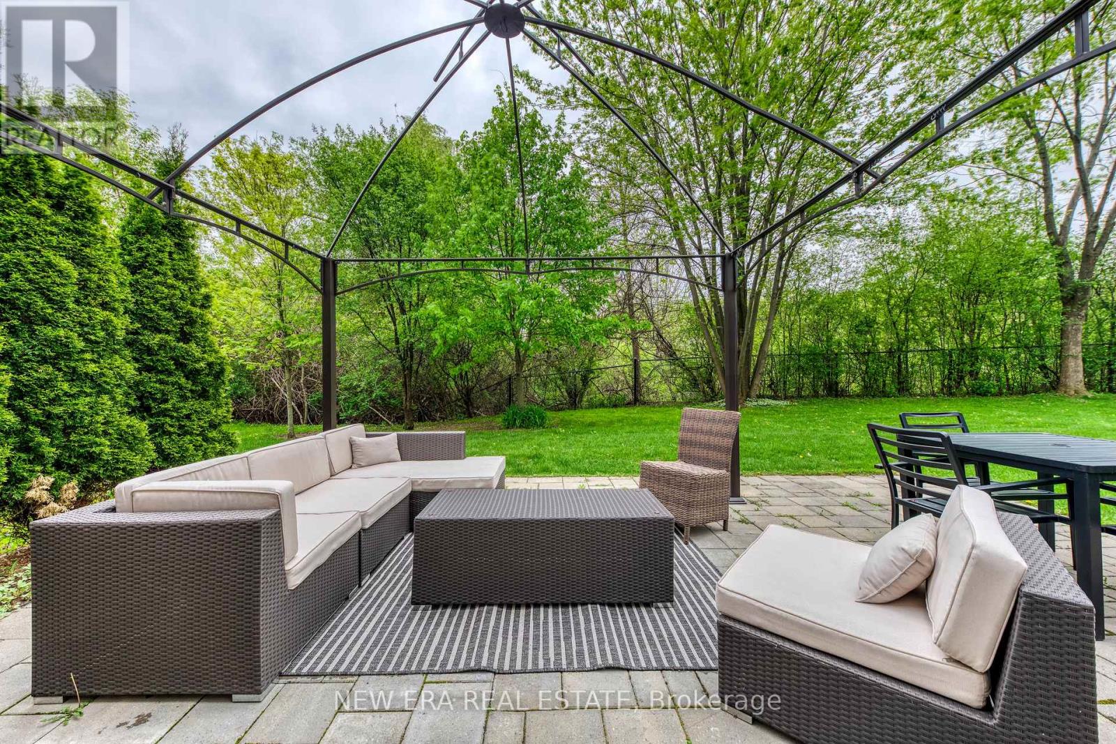 349a82925218a030059a2275836e28c8