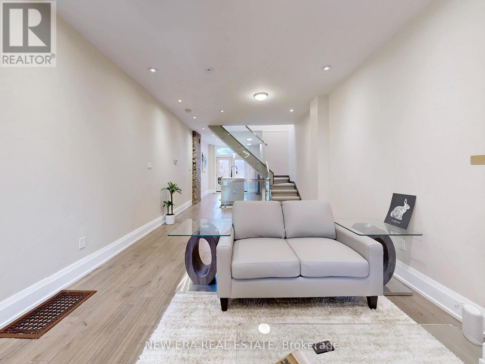 34a40e66a3957f68a89c5f4cf24502bf