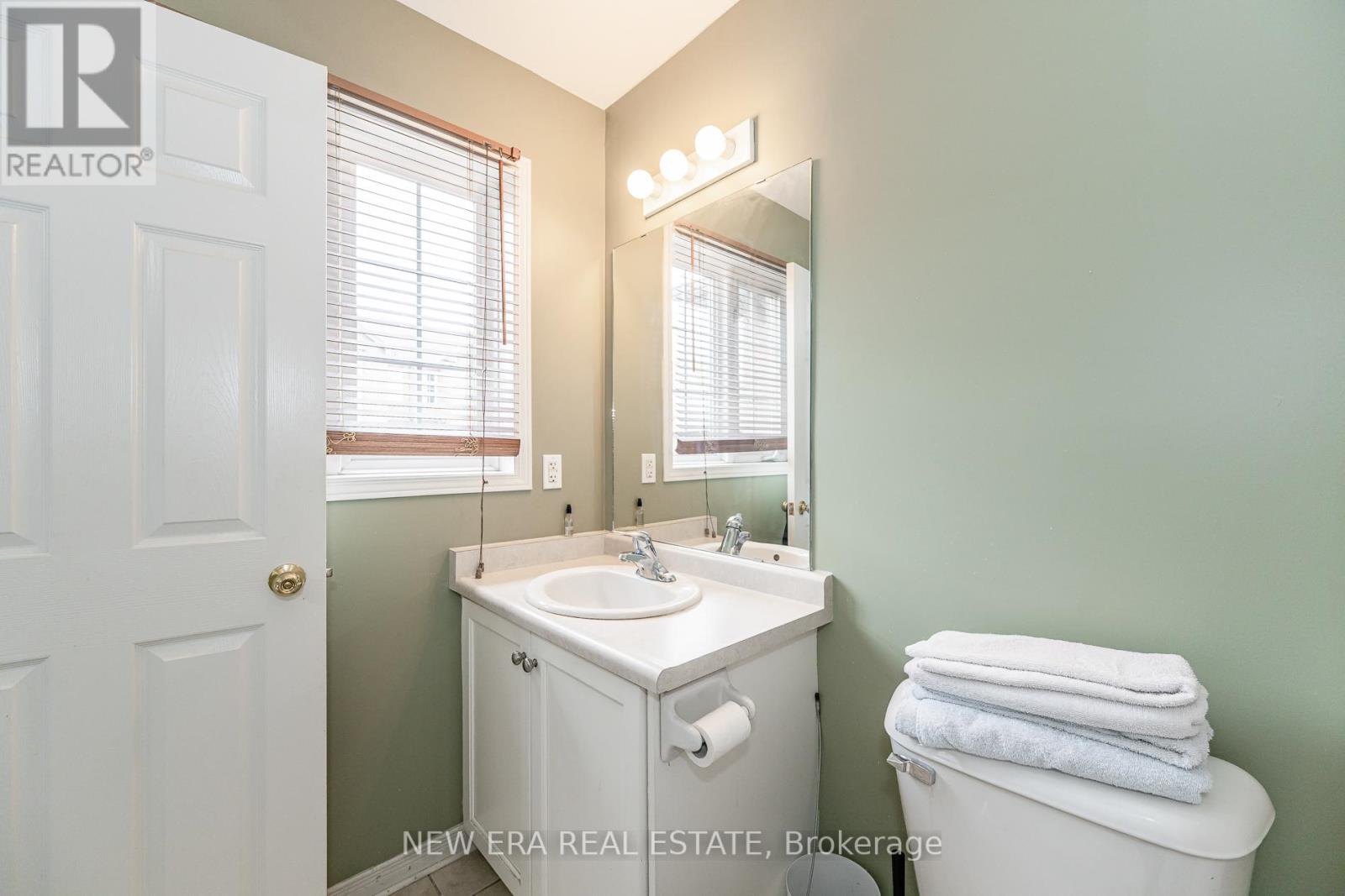 44be3deeccda3d9b116d1c3e5773212b