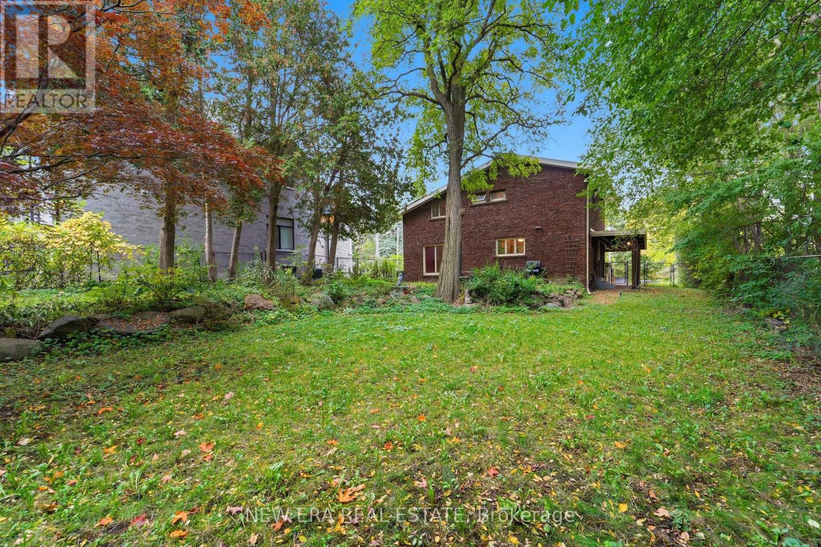 489663e756d8ca8310fa0d24ed9282b5