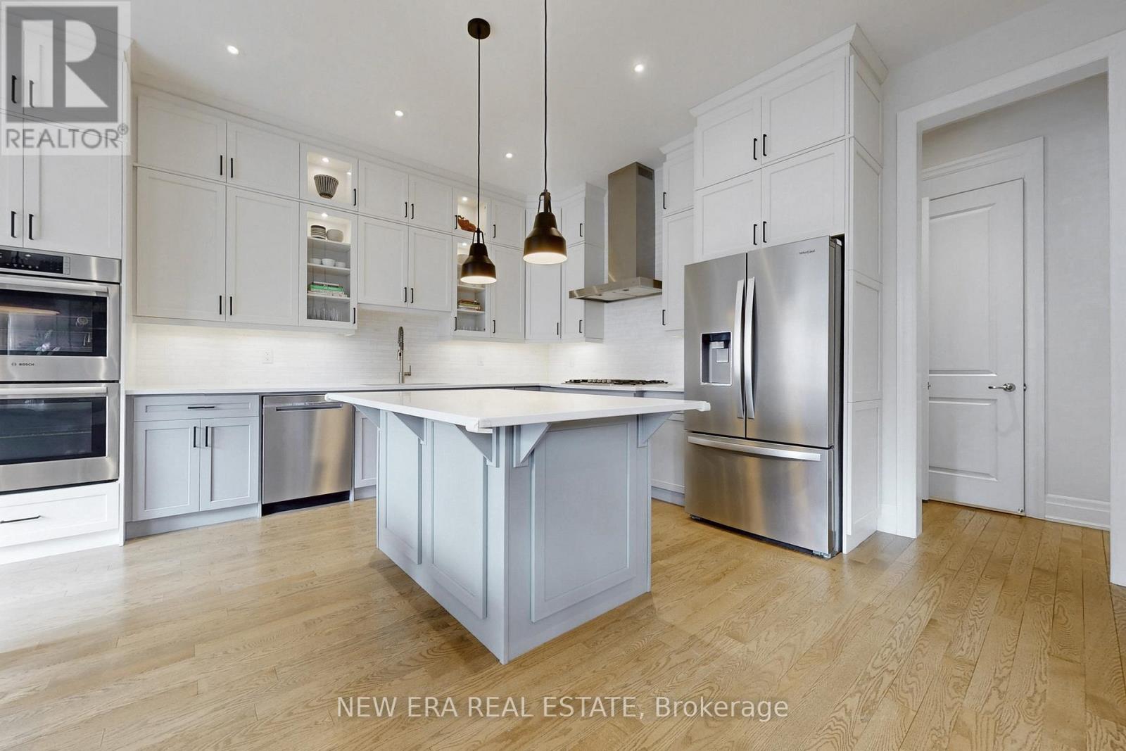 4f304e28d19c4a487e7ed23e593e6aa4