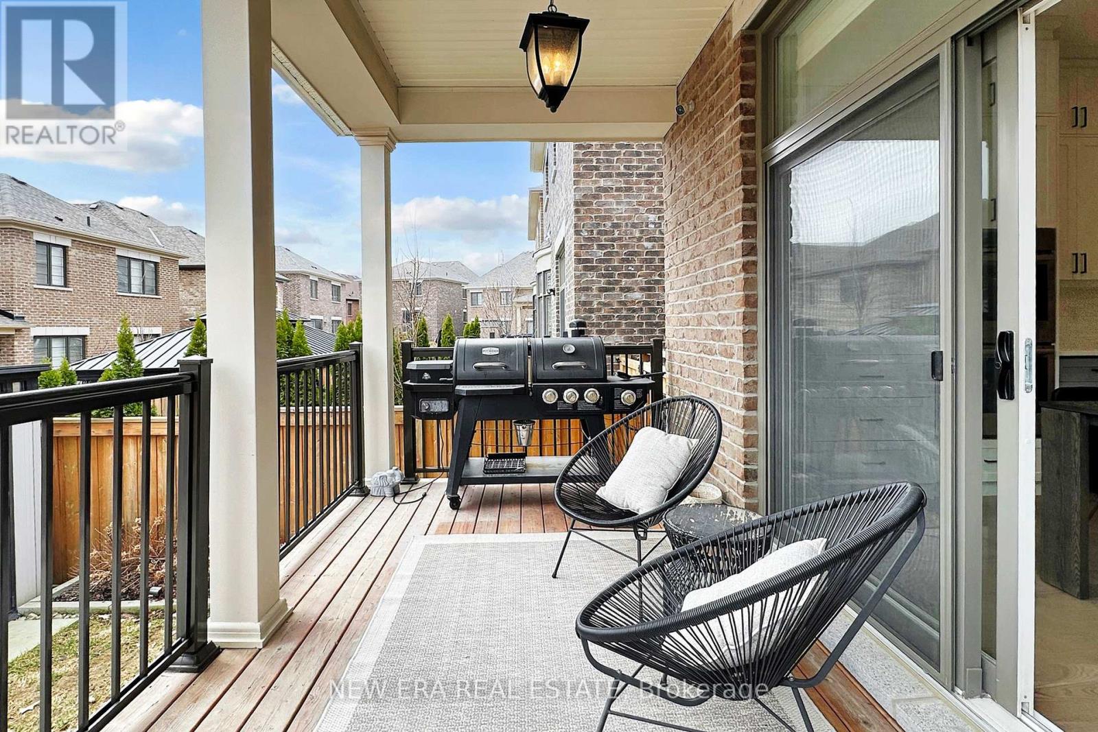 5b42bd3ec81ee2b04116ce9b6cbd0c24