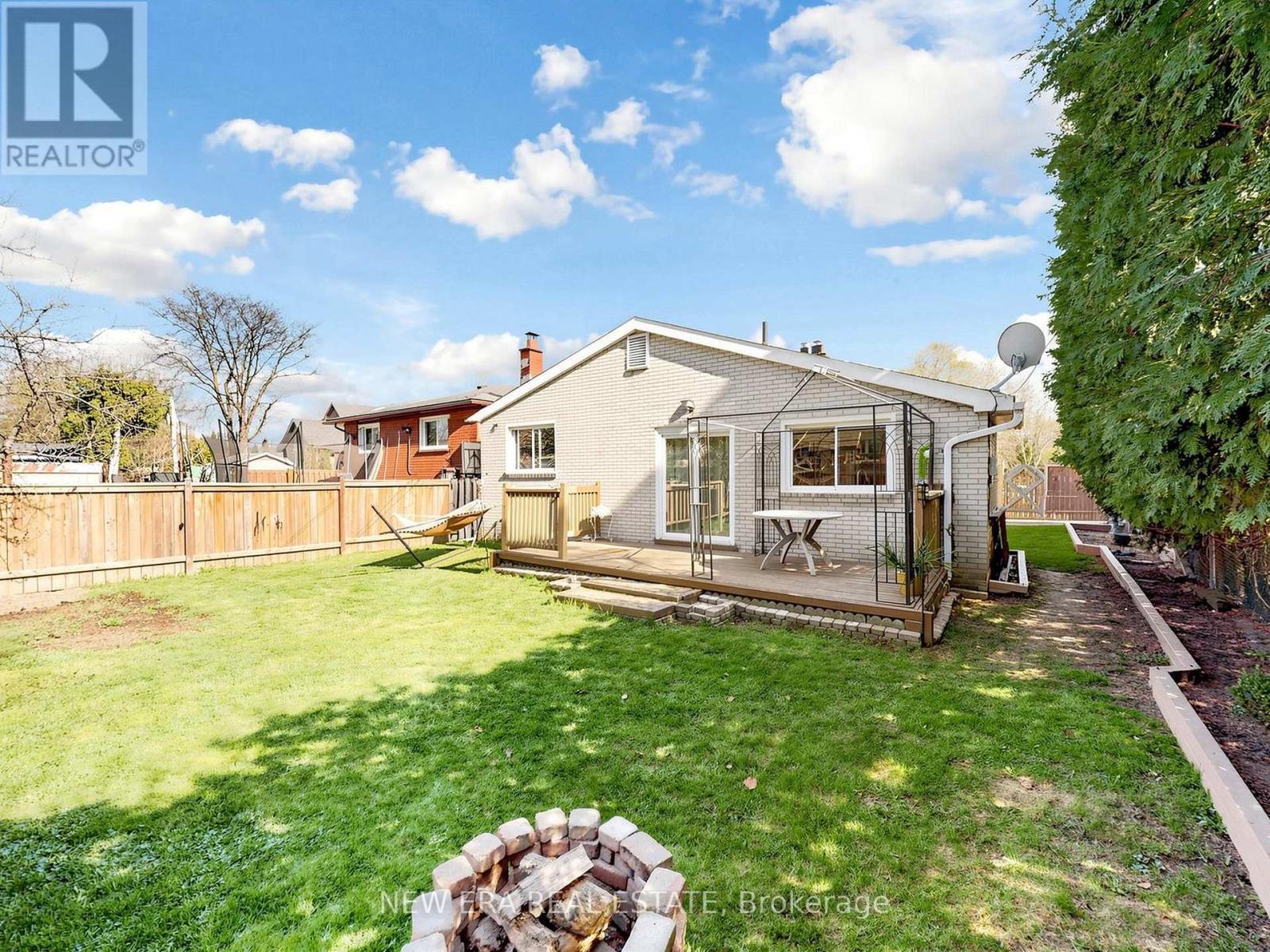 631e7ae7dfb34c36f18526656ff9dd18