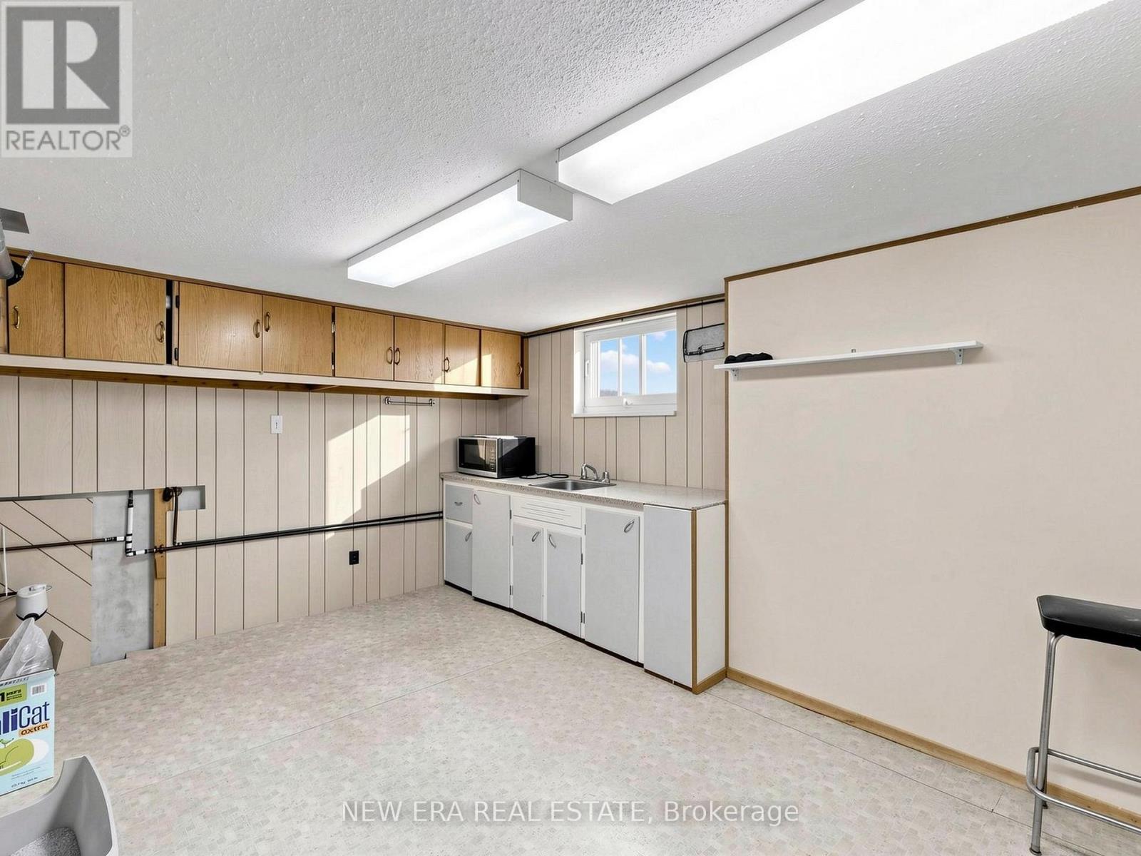 7143e05ca05c2f6b3e9165c6e5975545