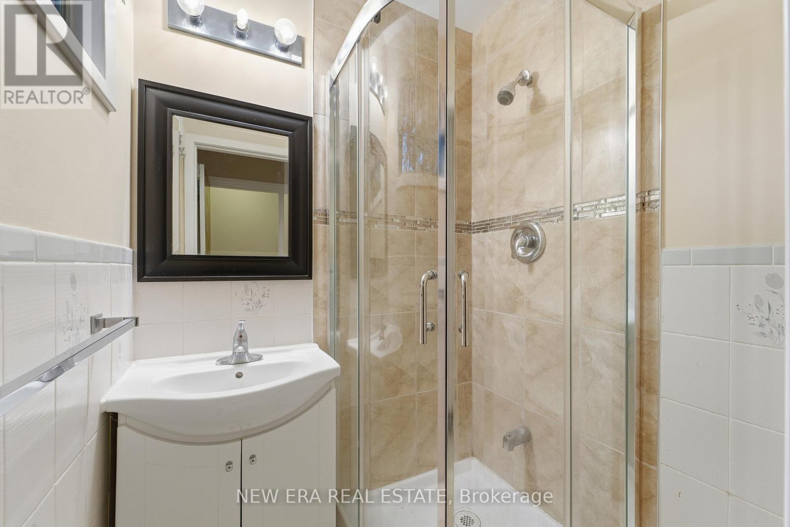 80b866b427764d741b770ba51d533295