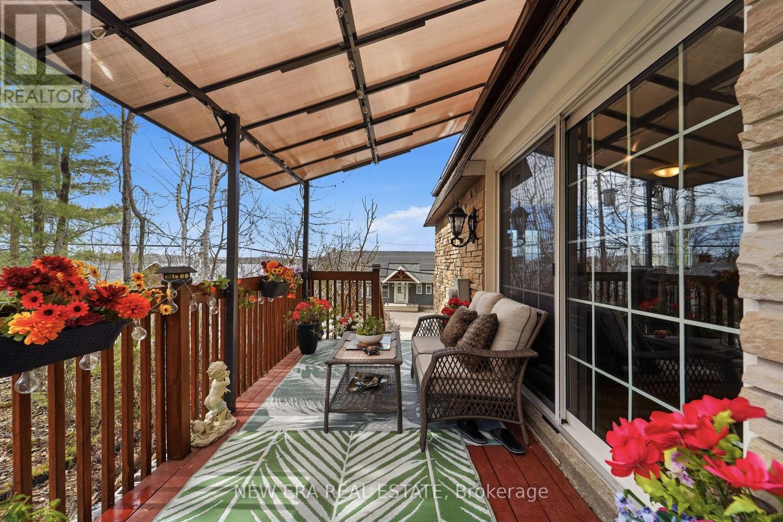 84e24649bc4733cd1ea1e740640e469c