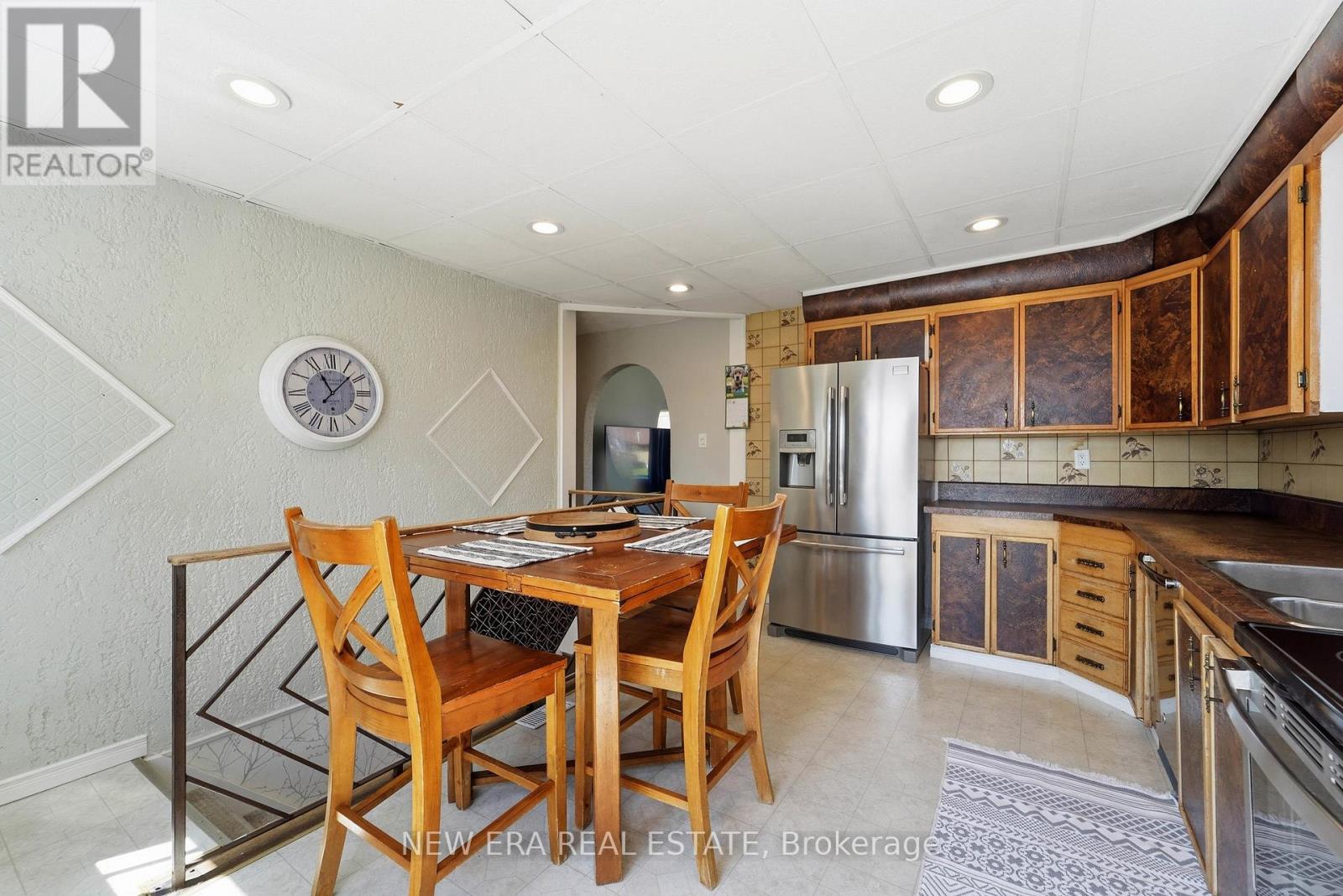 85b0a33aa0b2aef22b2a6a426bbe7d00