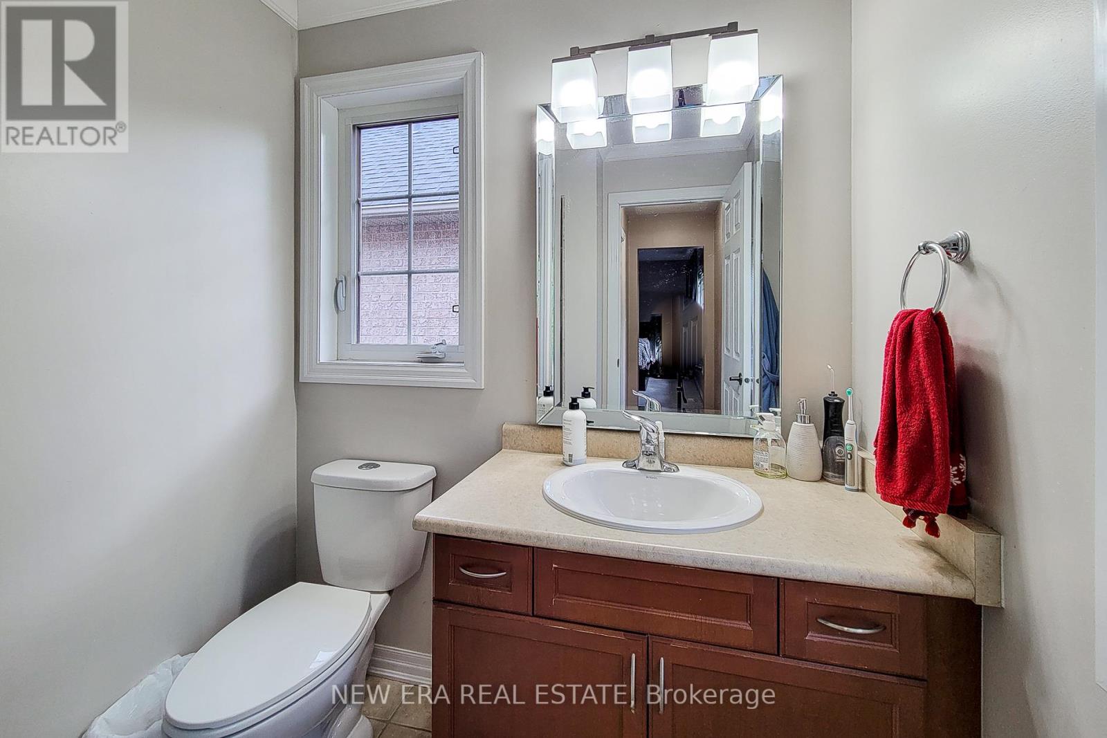 88d55bcf805fc68bd2f5ad4437bfeb85