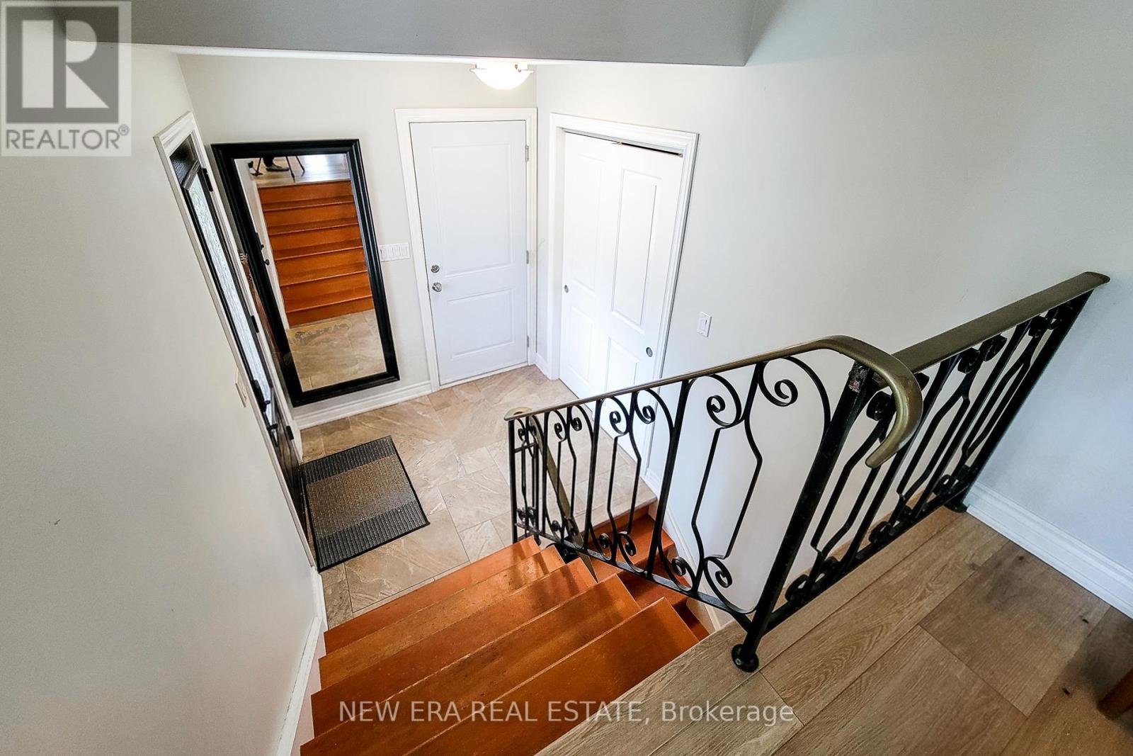 94a74d8bd80f4cbc7ced4892969b3321