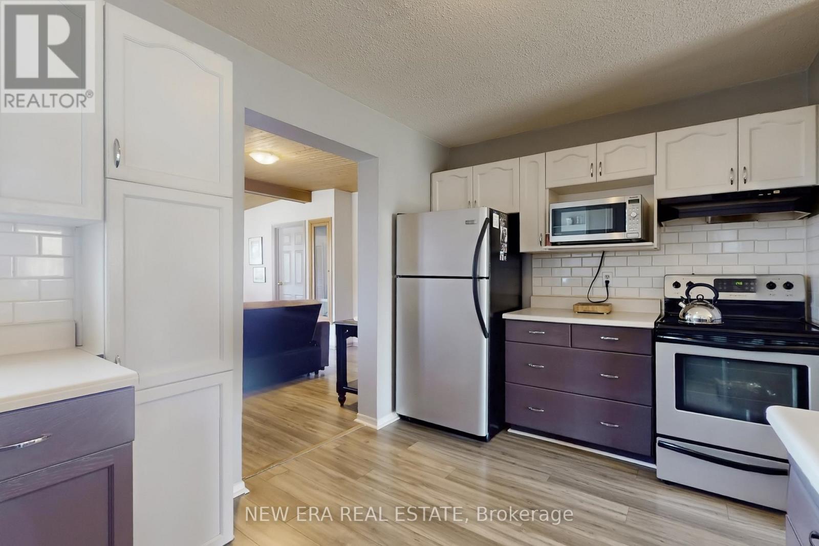 a89bccf32d7a4d22eff8a49923914922