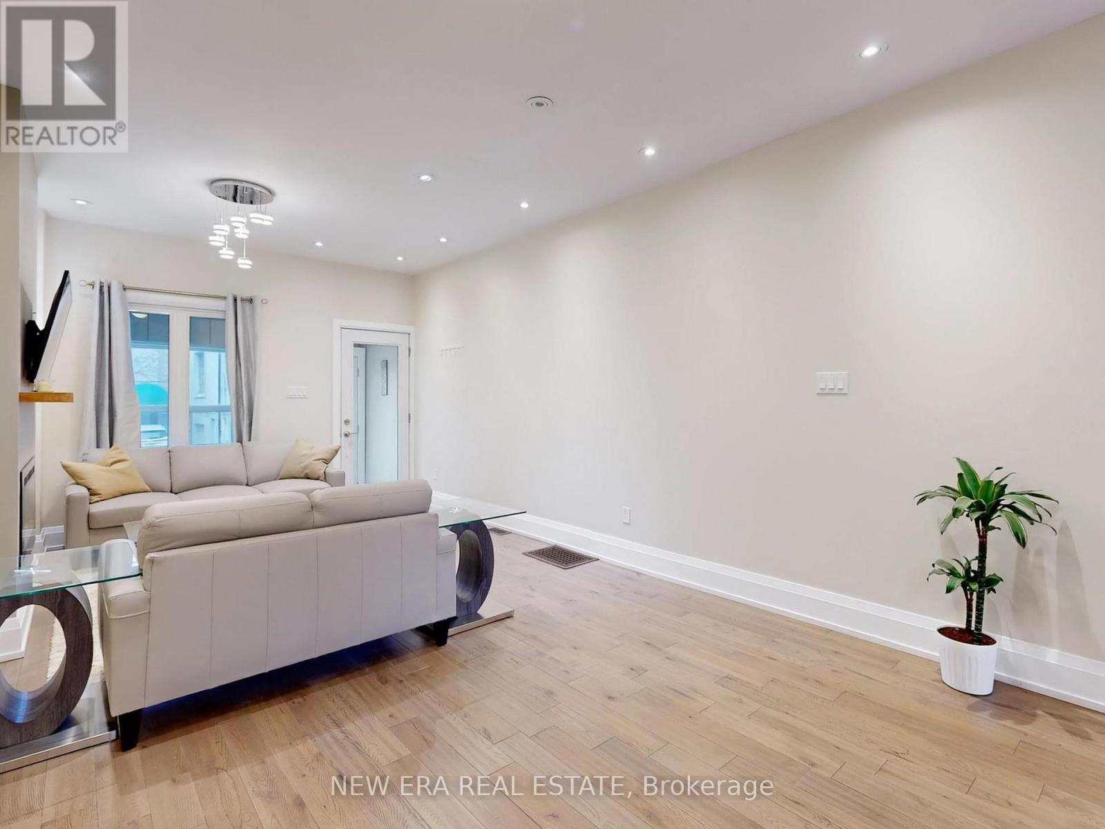 acacf68da5b4ee5ae93cae11821b1cf9