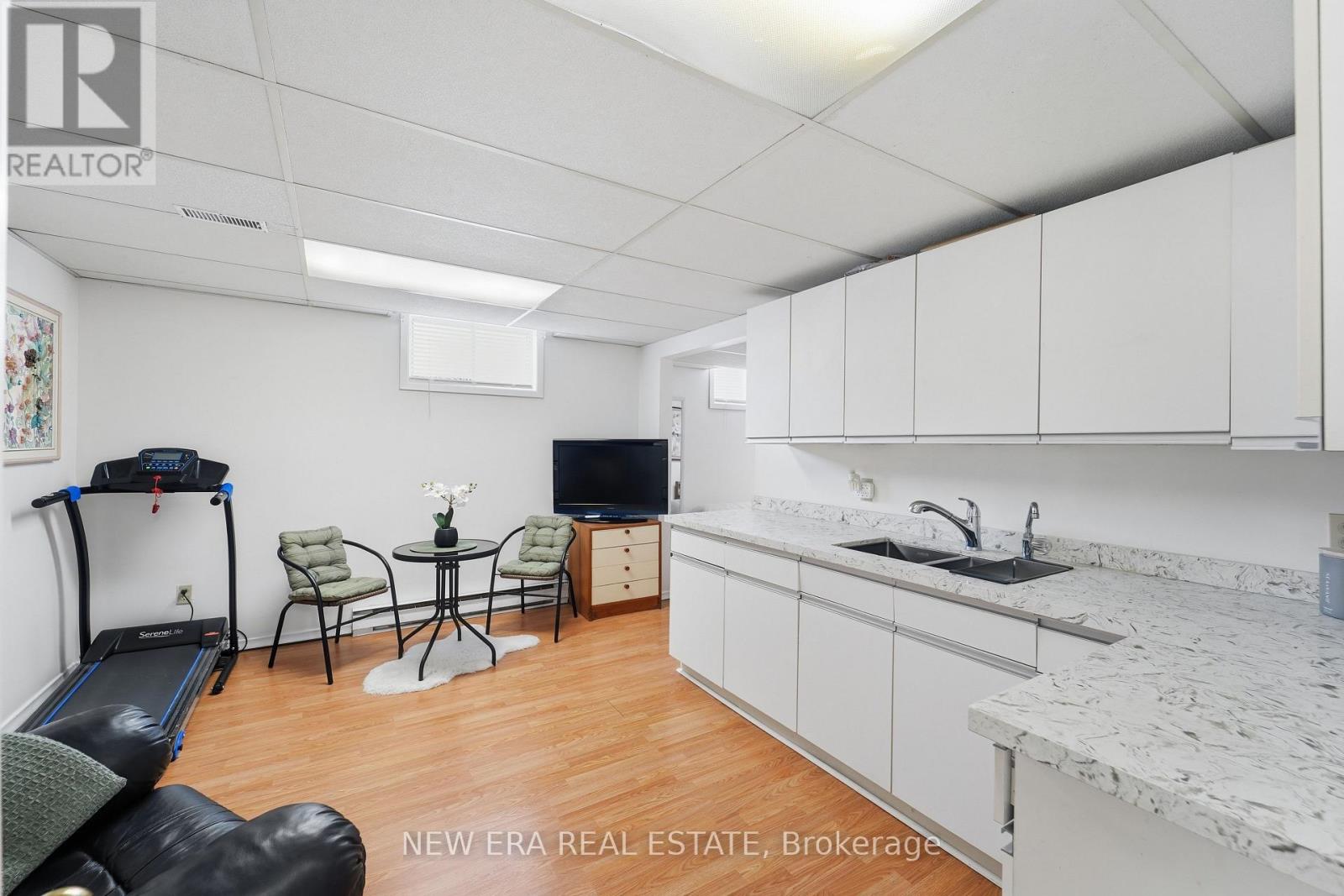 b220ab2bc7c88162c2101387a7de7538